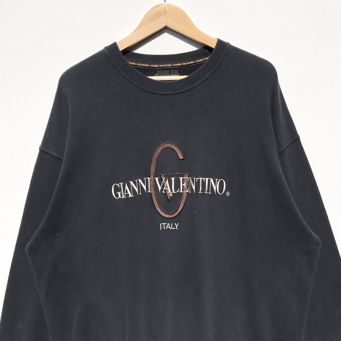 Gianni Valentino Vintage Gianni Valentino Italy Sweatshirt Gianni Valentino Size US XL / EU 56 / 4 - 9 Thumbnail