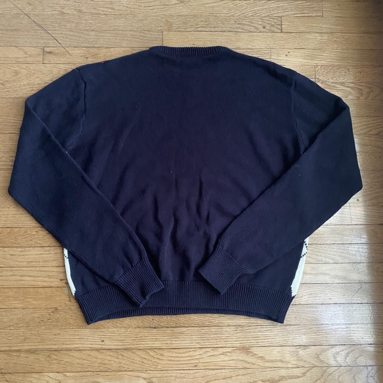 Brandy Melville Brandy Melville knitted sweater Size M / US 6-8 / IT 42-44 - 2 Thumbnail