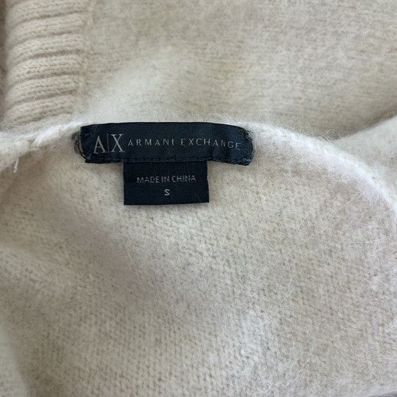 Armani Exchange A/X Armani Exchange Angora V Neck Sweater Batwing Dolman Rib Size S / US 4 / IT 40 - 6 Thumbnail