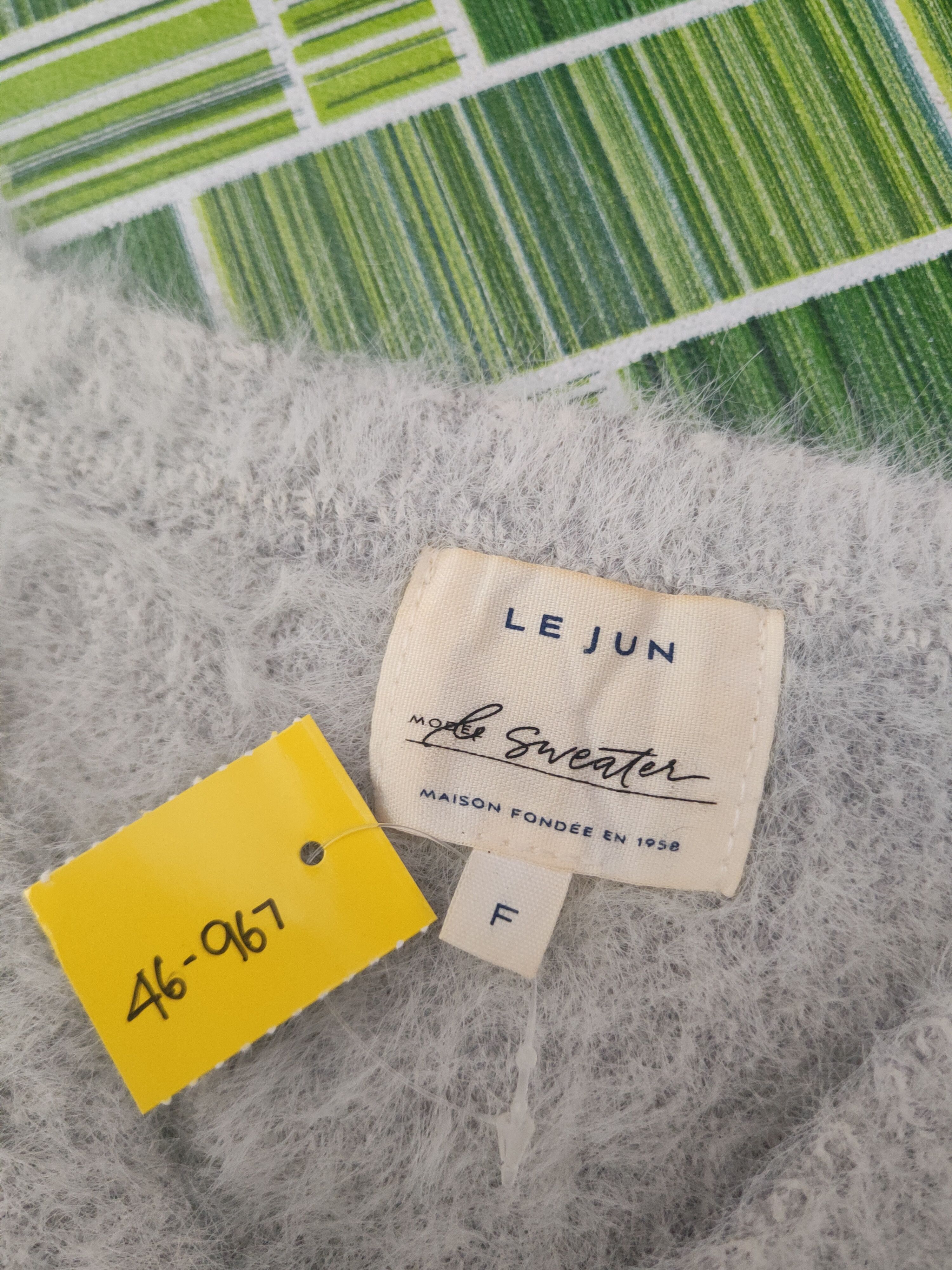 Japanese Brand DL Lejun Gray Fur Mohair Knitwear #46-967 Size L / US 10 / IT 46 - 13 Thumbnail