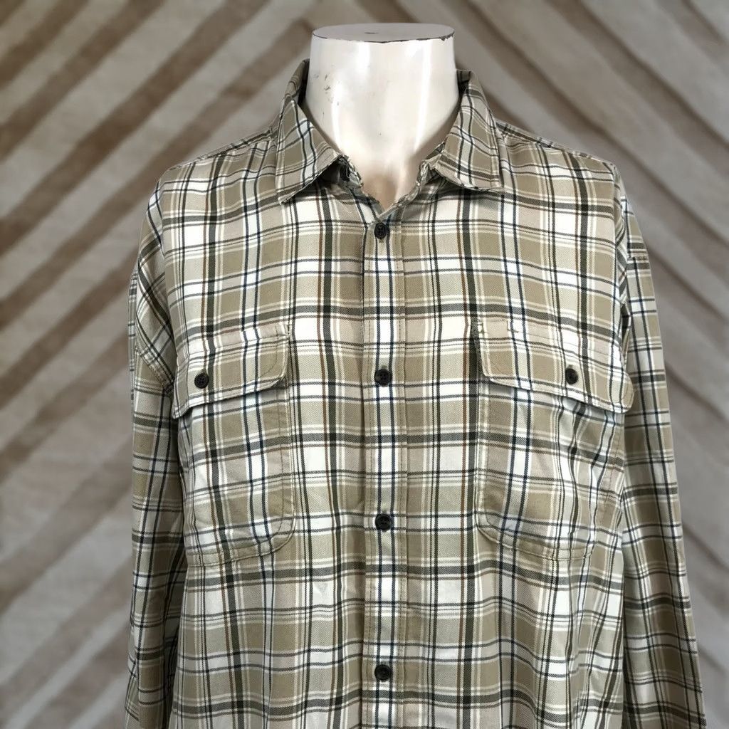 Prana prAna Edgewater Shirt Mens XXL Chalk Tan Plaid Long Sleeve Button Up Size US XXL / EU 58 / 5 - 1 Thumbnail
