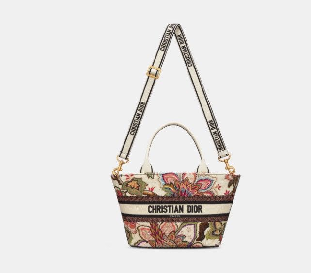 Dior o1w1db11224 Size: OS / Hat Basket Bag in Multicolor Size ONE SIZE - 4 Thumbnail