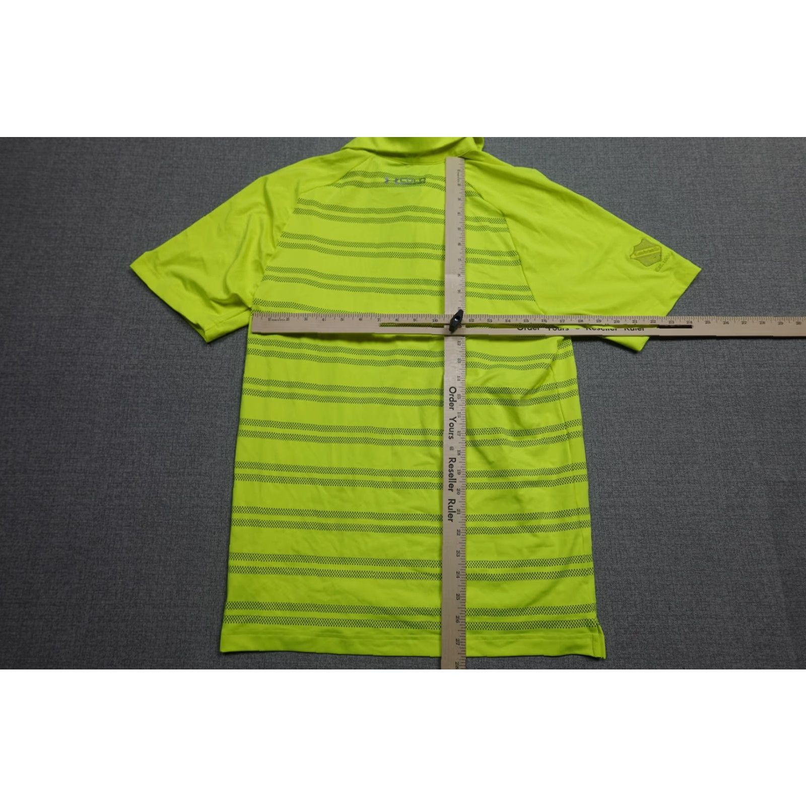 Under Armour Under Armour Polo Men S Small Yellow Striped Coldblack Golf Performance Stretch NWT Size US S / EU 44-46 / 1 - 5 Thumbnail