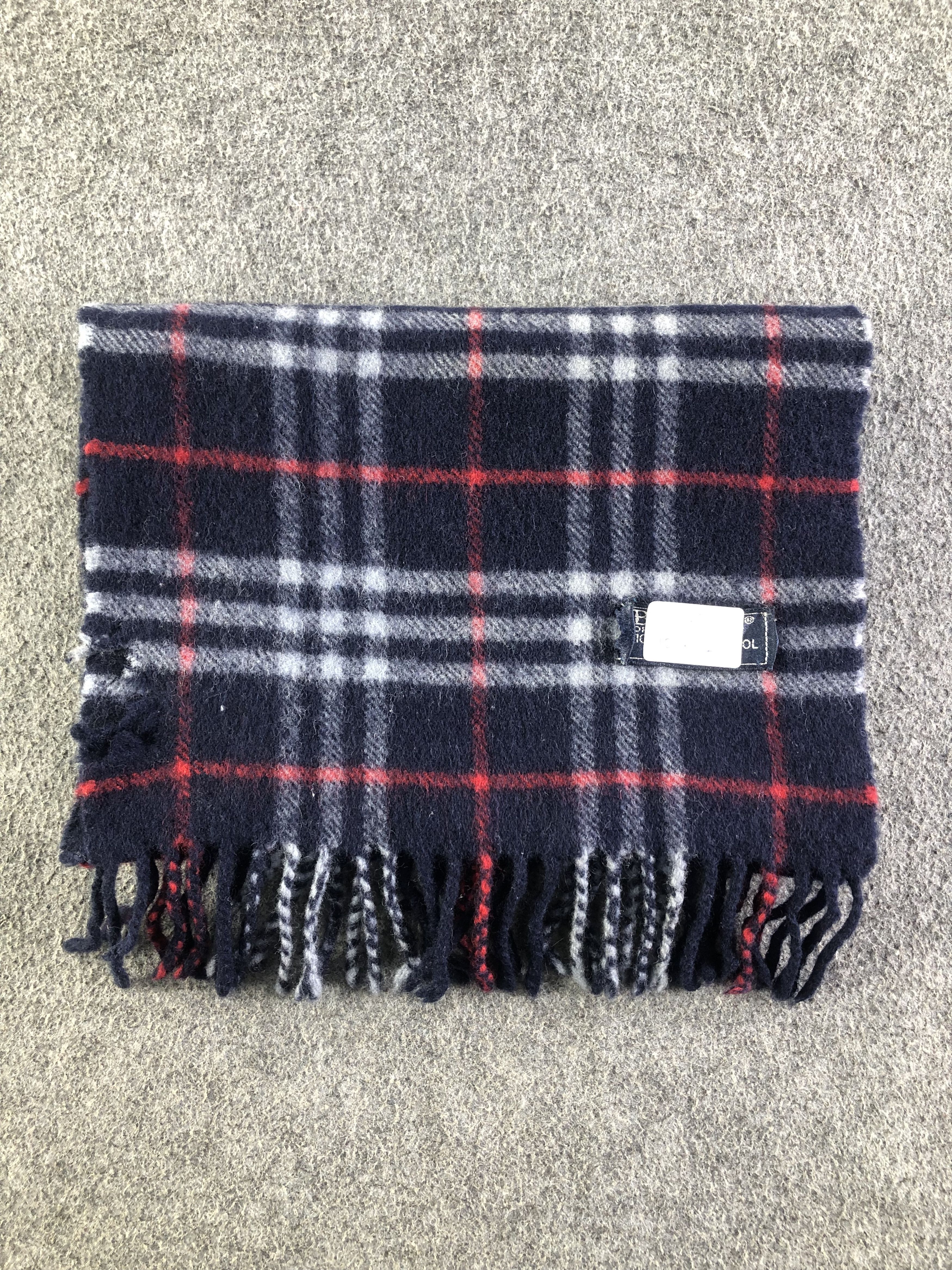 Burberry Burberrys Lambswool Scarf / Muffler / Neckwear SS1251 Size ONE SIZE - 7 Thumbnail