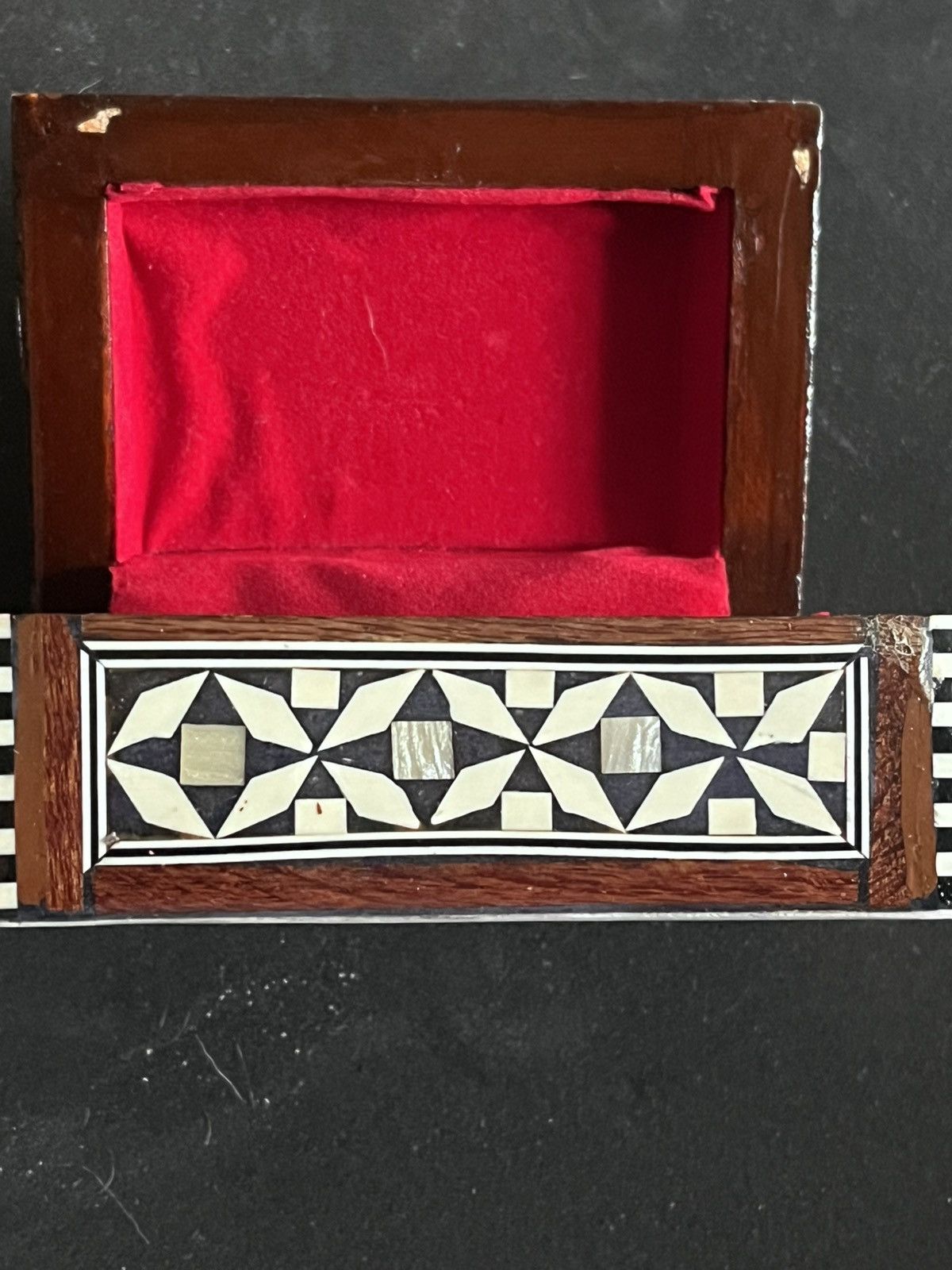 Other Vintage Egyptian Mother of Pearl Micro Mosaic Jewelry Box Size ONE SIZE - 5 Thumbnail