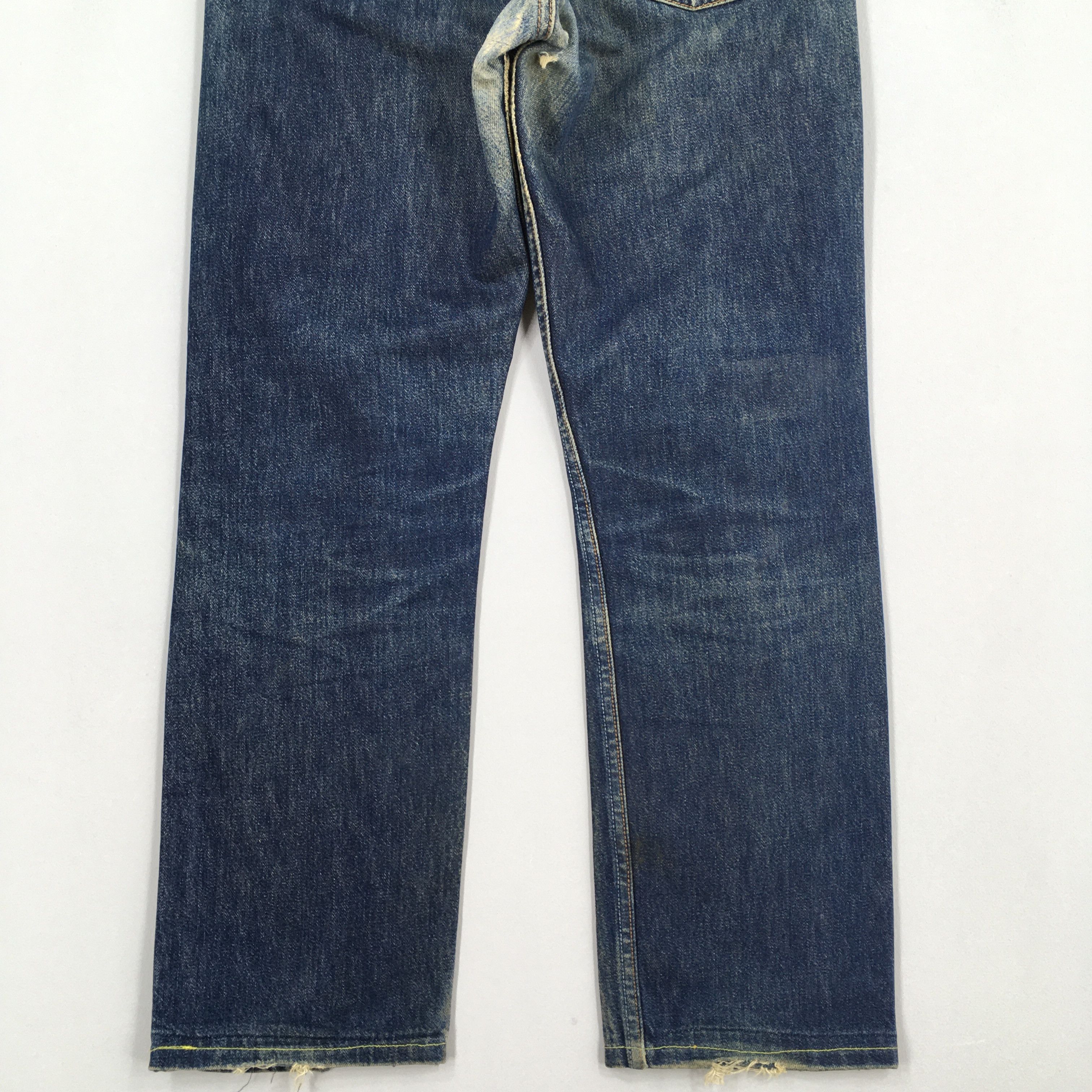 Levi's Size 31x29 Vintage 90s Levi's 501 Faded Blue Jeans S1072 Size US 31 - 10 Thumbnail