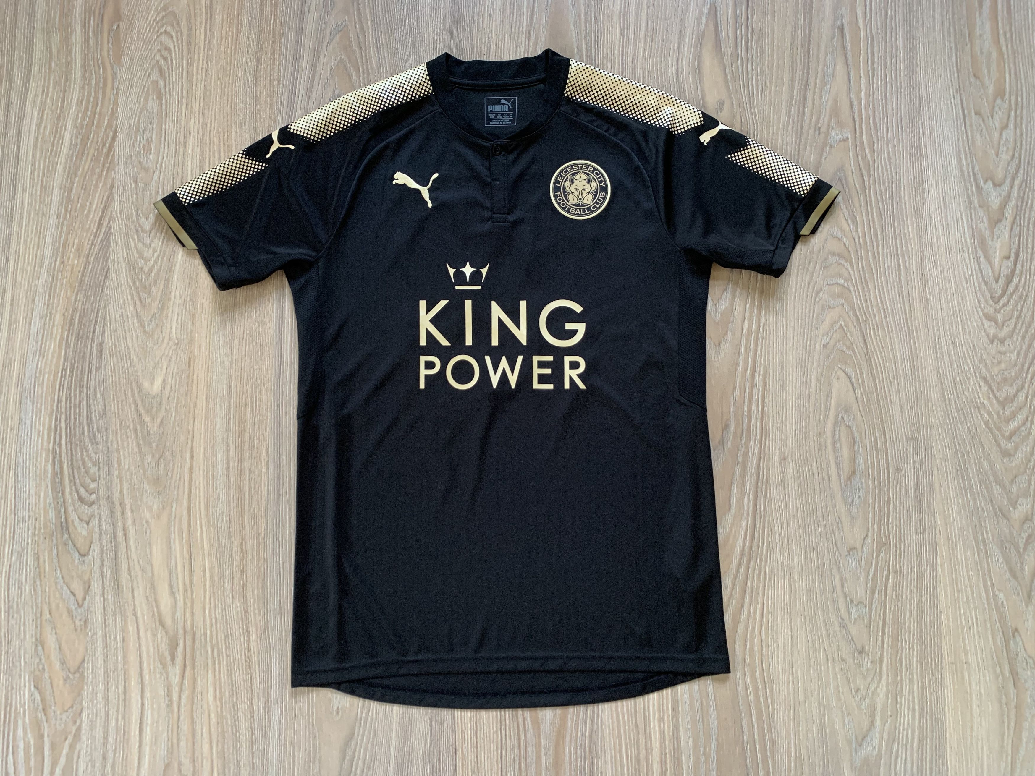 Puma Puma Leicester FC #18 Chicky Jersey 2017-2018 Size US M / EU 48-50 / 2 - 2 Thumbnail