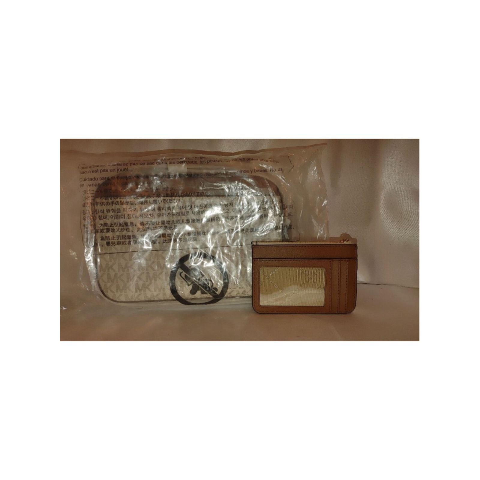Michael Kors Michael Kors Jet Set Large Logo Crossbody & Card Holder NWT Size ONE SIZE - 4 Thumbnail