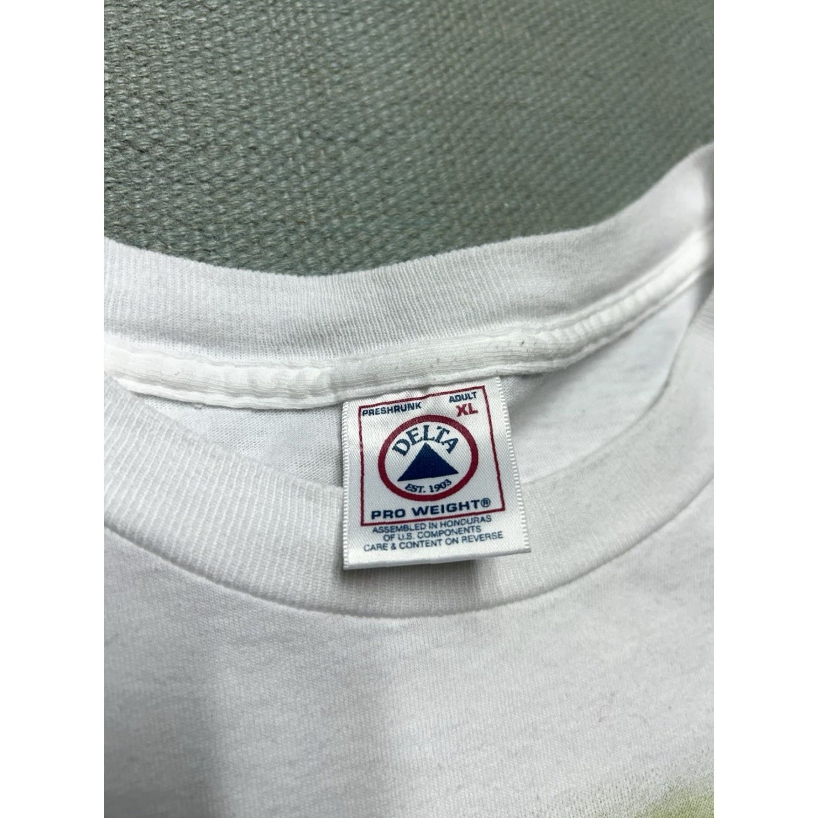Delta VINTAGE 90s John Michael Montgomery Home to You Delta T-Shirt Men XL White Size US XL / EU 56 / 4 - 4 Thumbnail