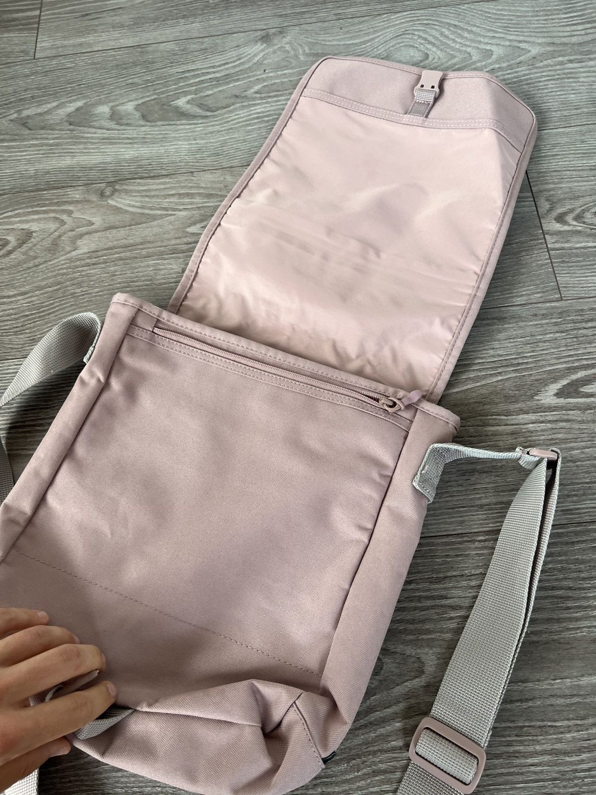 Other Hersel Co. Avant Garde Regular Urban Y2K Wear Sling Bag Size ONE SIZE - 8 Thumbnail