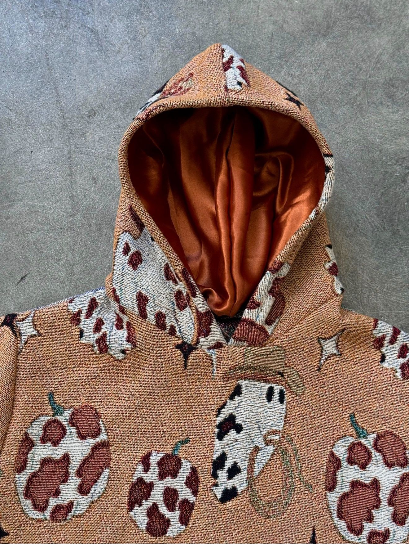 Handmade Western Ghost Tapestry Hoodie Size US M / EU 48-50 / 2 - 3 Thumbnail
