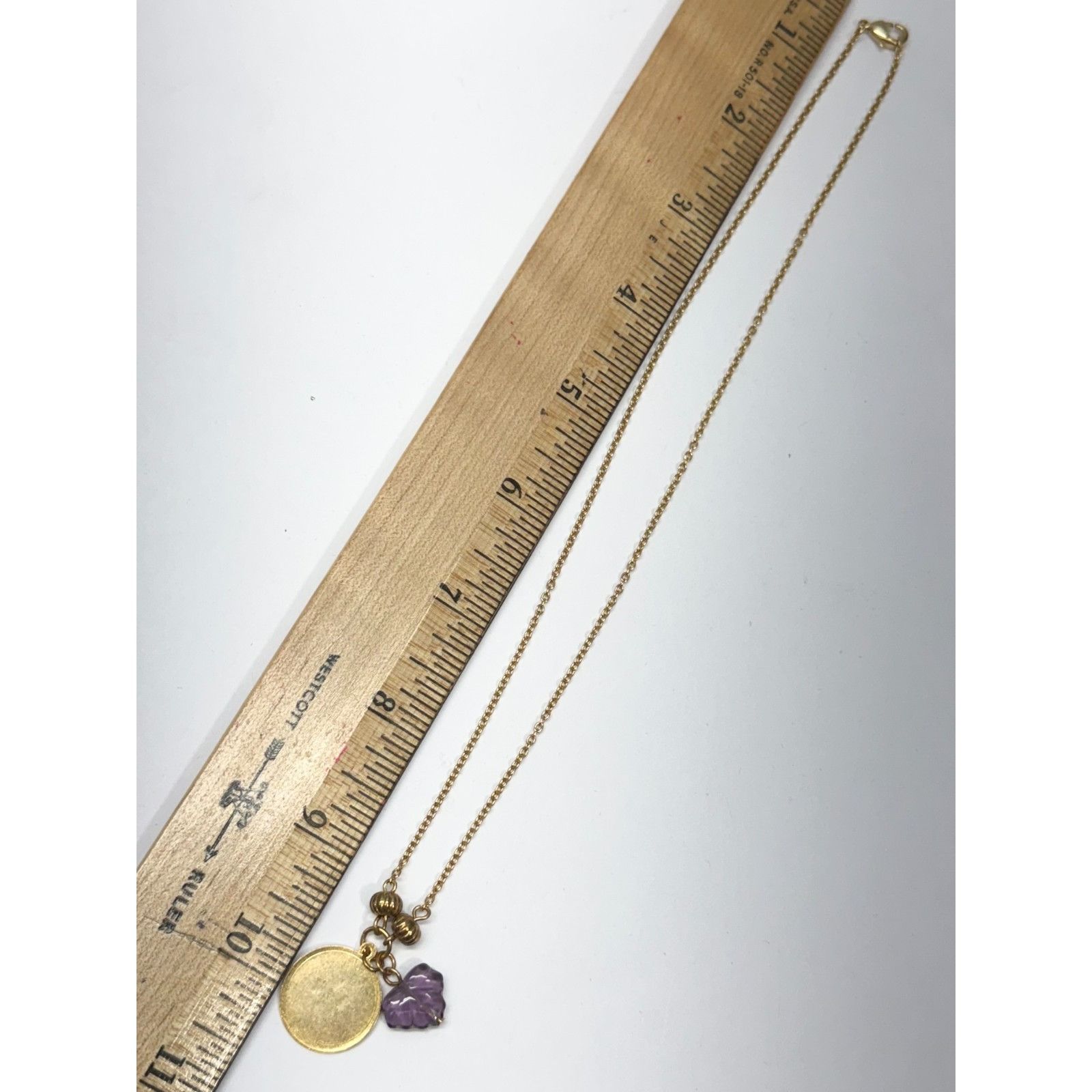 Vintage Vintage good luck purple glass leaf charm necklace Size ONE SIZE - 6 Thumbnail
