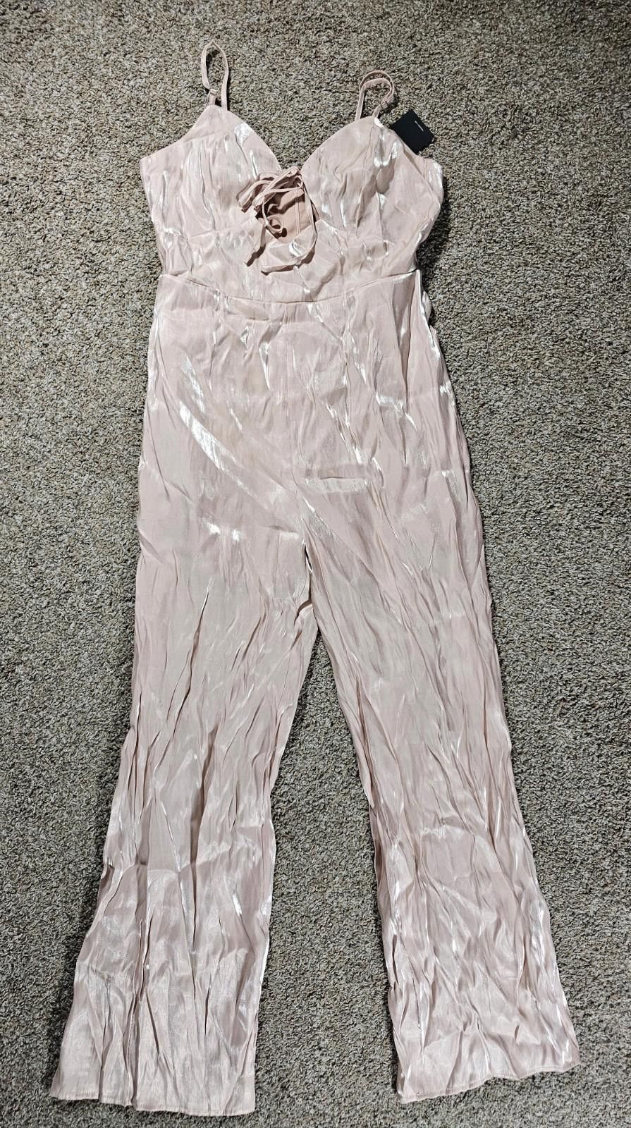 Forever 21 Forever 21 Long Jumpsuit Sand Large NWT Size 36" / US 14 / IT 50 - 1 Thumbnail