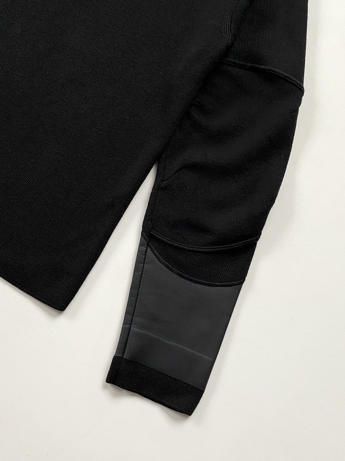 1017 ALYX 9SM × Alyx 🔥A/W19 1017 Alyx 9SM Black Outside Seam Merino Wool Sweater Size US XL / EU 56 / 4 - 6 Thumbnail