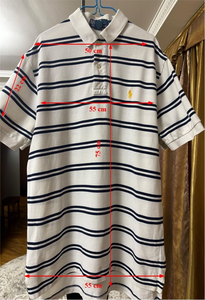 Polo Ralph Lauren Polo Ralph Lauren white with navy stripes. Size M Size US M / EU 48-50 / 2 - 3 Thumbnail