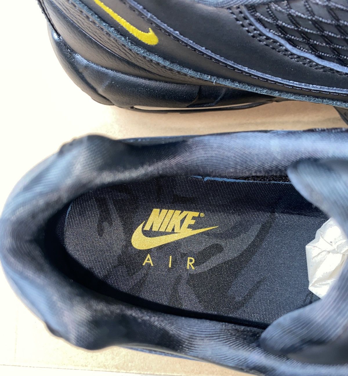 Corteiz × Nike Air Max 95 ‘Honey Blacks’ Size US 10 / EU 43 - 4 Thumbnail