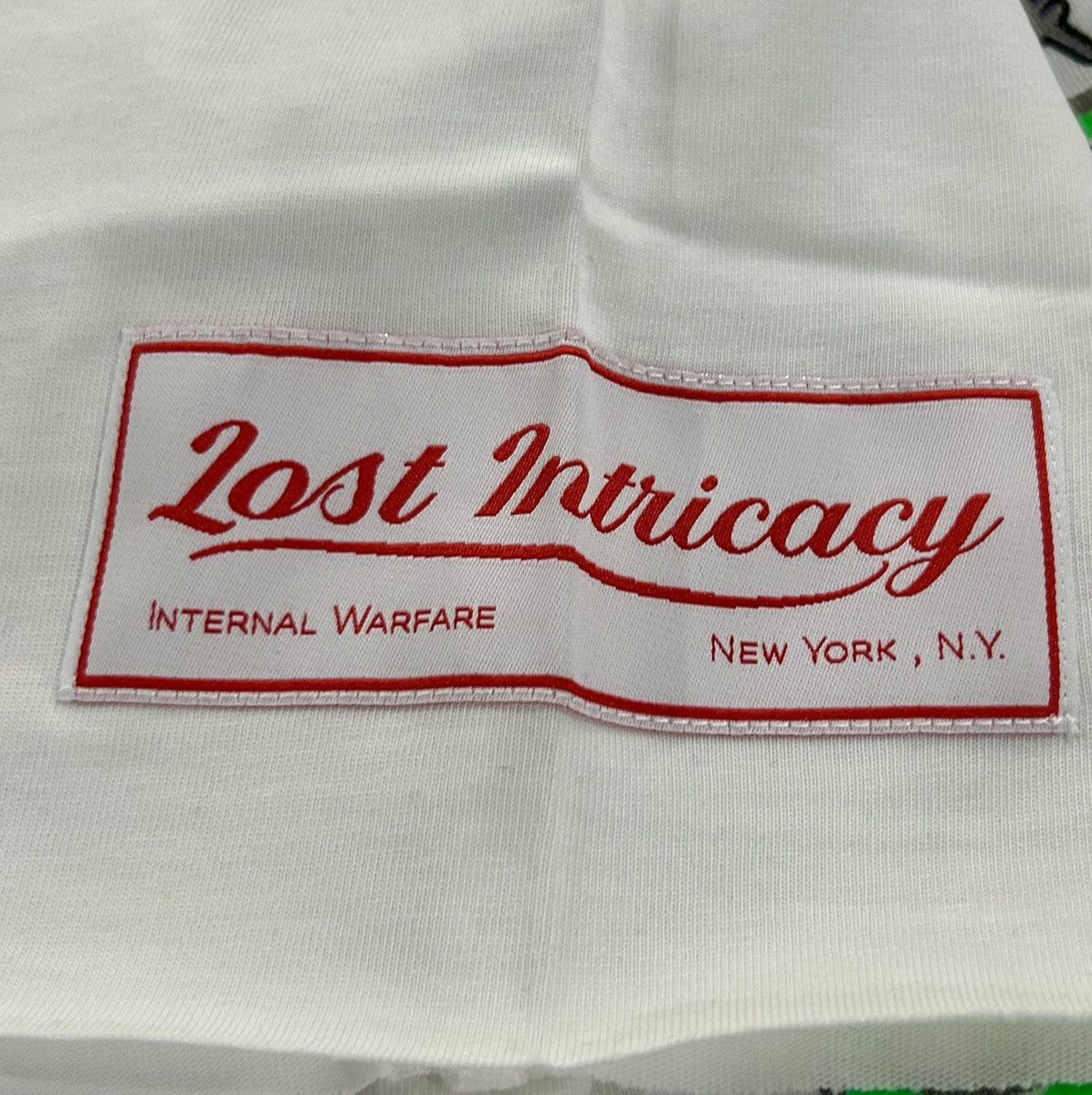 LOST INTRICACY Lost Intricacy “Front Page Mag” Graphic Tee White “Large” Size US L / EU 52-54 / 3 - 11 Thumbnail