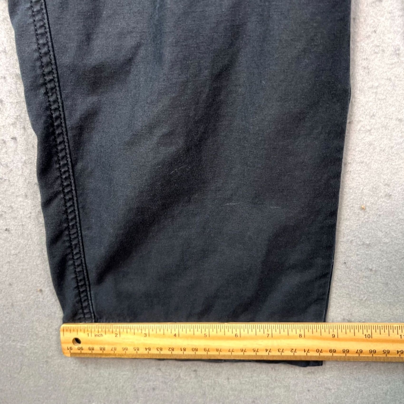Uniqlo Uniqlo Cargo Pants Womens XS 24-25 Black Cotton Relaxed Fit 100% Size 26" / US 2 / IT 38 - 7 Thumbnail