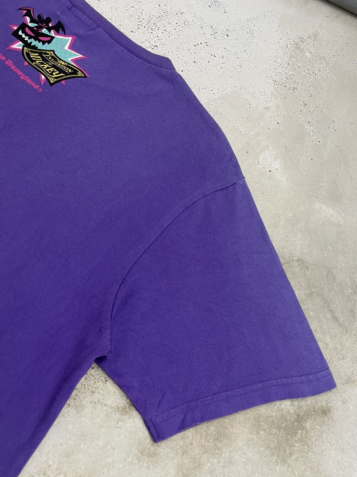 Japanese Brand Tokyo Disney Resort 2018 Halloween Edition Faded Size US M / EU 48-50 / 2 - 12 Thumbnail