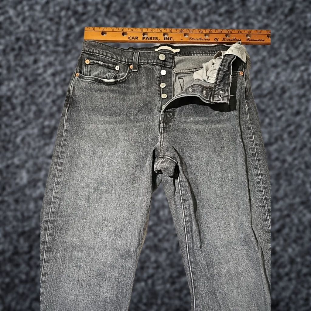 Levi's Levi's Jeans Womens Sz 31 Blue Wedgie Fit Buttonfly Grunge Denim Straight Pants Regular 5-Pocket Logo Retro 90s Hip Hop City Short? Size 24" / US 00 / IT 34 - 1 Thumbnail