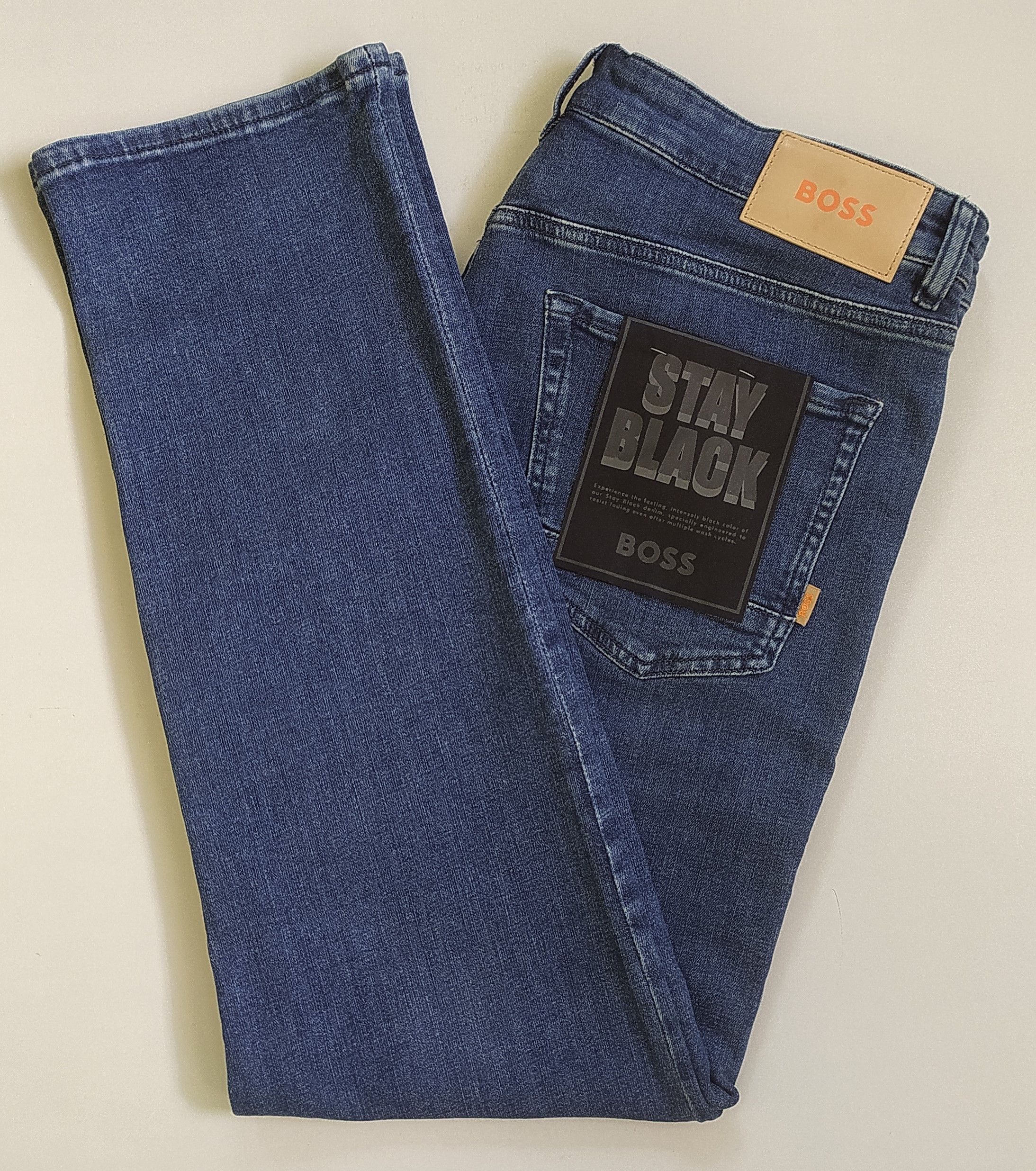 Hugo Boss HUGO BOSS MAINE Regular Fit Jeans FREE SHIPPING T/6034 Size US 36 / EU 52 - 4 Thumbnail