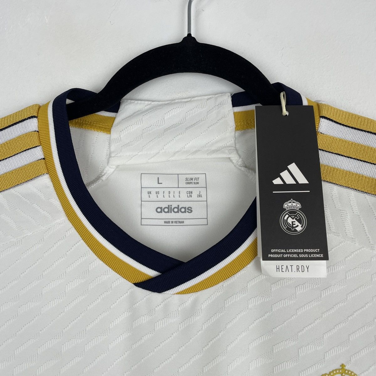 Adidas Real Madrid Bellingham Authentic HEAT.RDY Jersey 2023/2024 Size US L / EU 52-54 / 3 - 4 Thumbnail