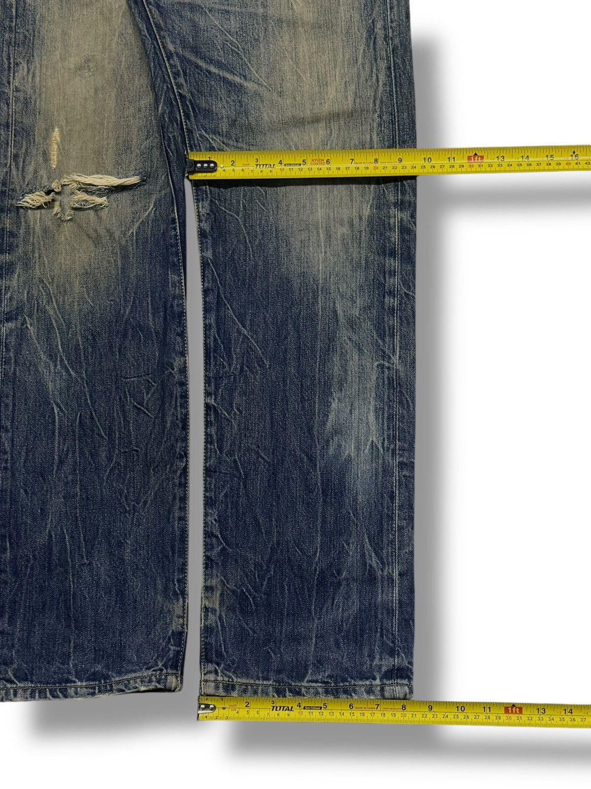 Levi's Vintage 00s Levi’s 501 Japan Exclusive Vintage Faded Denim Size US 32 / EU 48 - 19 Thumbnail