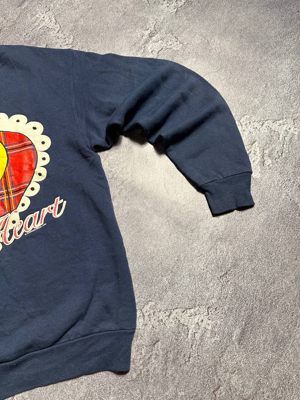 Vintage × Warner Bros Vintage Tweet Heart 1996 Sweatshirt Warner Bros. Size US M / EU 48-50 / 2 - 3 Thumbnail