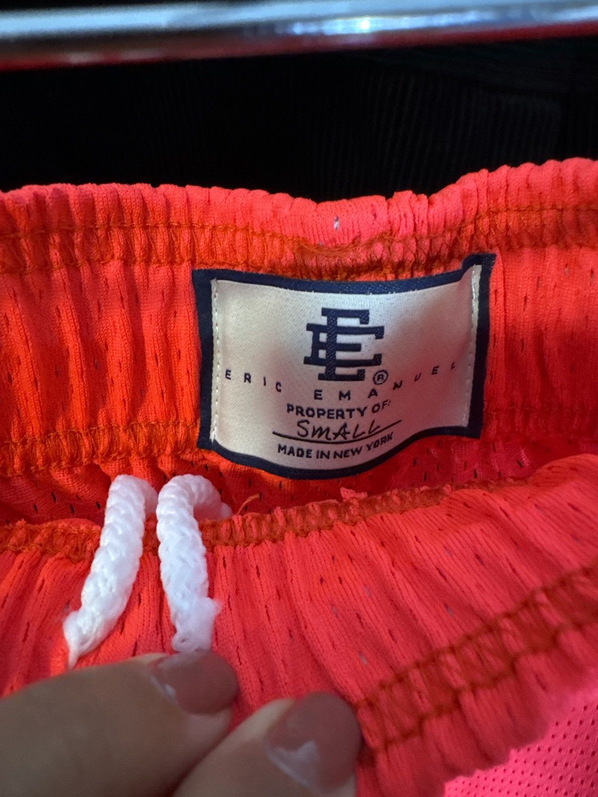 Eric Emanuel Eric Emanuel EE Basic Short Small - Coral Red/ burgundy logo Size US 27 - 3 Thumbnail