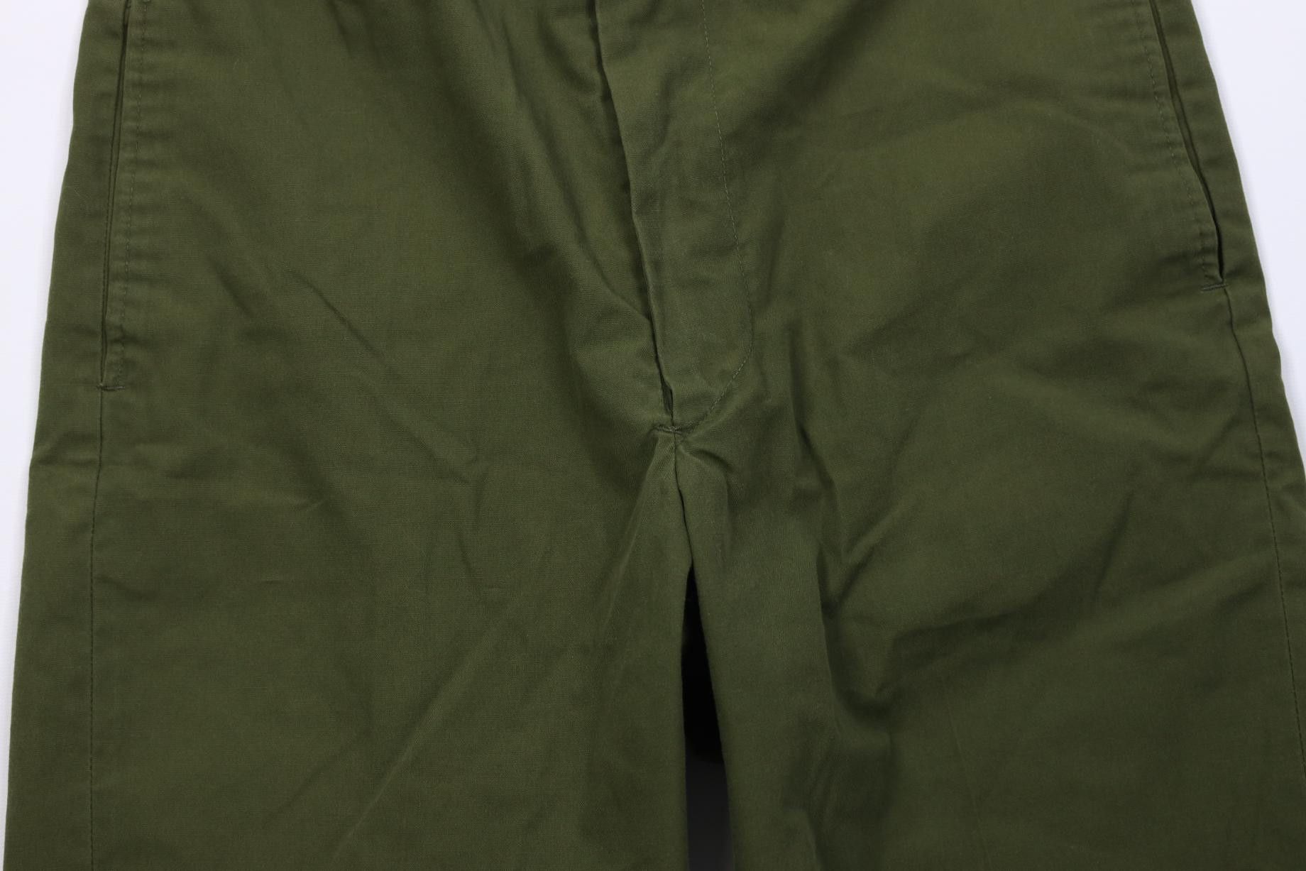Vintage Vintage 60s 70s Streetwear Above Knee Chino Shorts Green Size US 30 / EU 46 - 3 Thumbnail