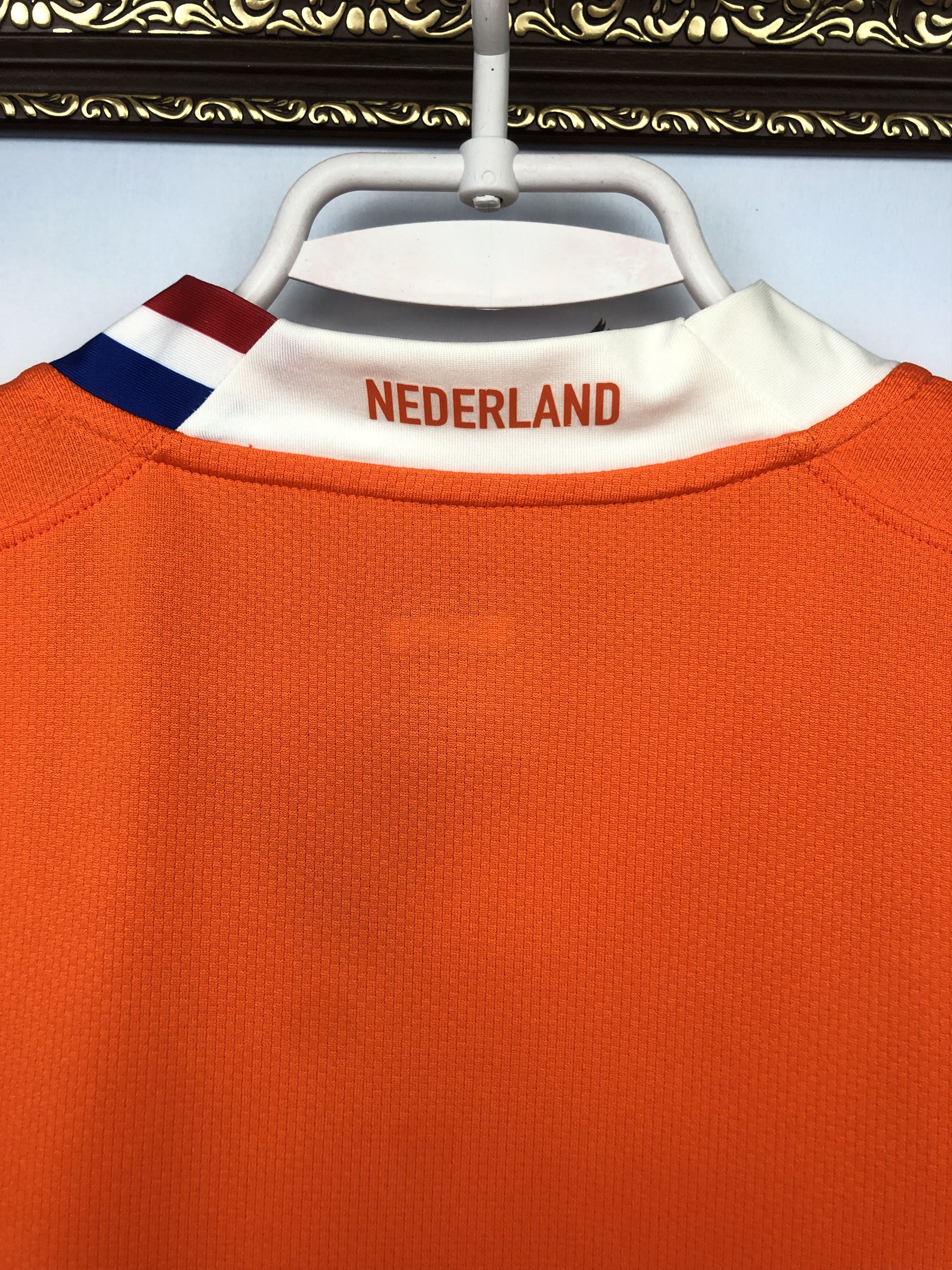 Nike Netherlands football shirt 2008 Soccer Nike Holland Jersey Size US M / EU 48-50 / 2 - 13 Thumbnail