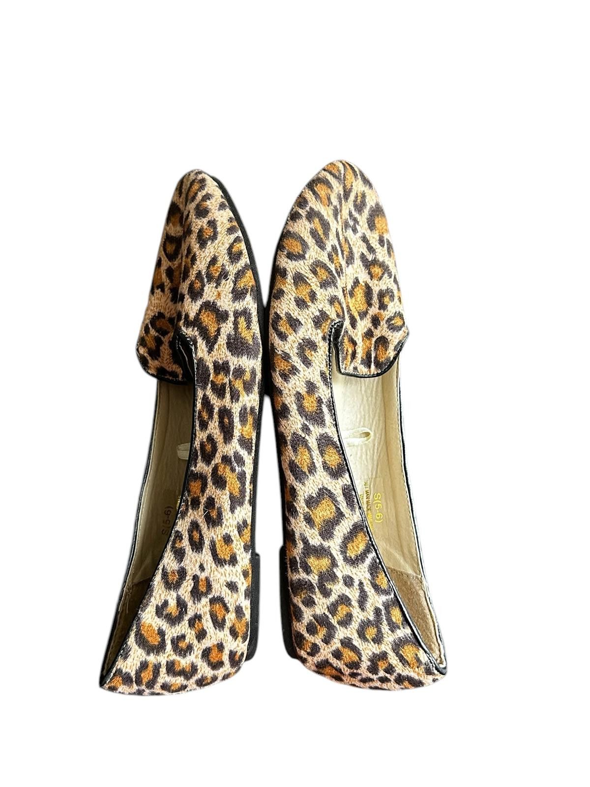Designer Stylish Leopard Print Slip-On Flats Size US 5.5 / IT 35.5 - 4 Thumbnail