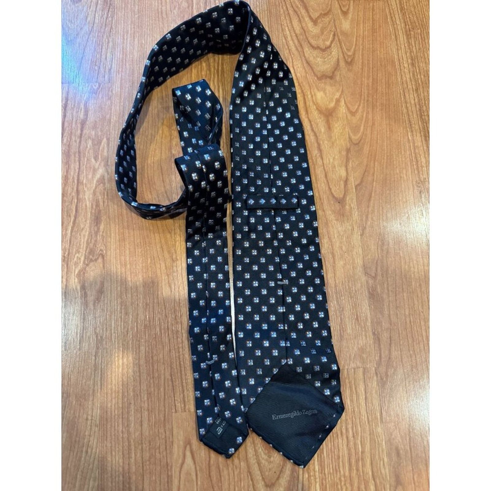 Ermenegildo Zegna Italy Ermenegildo Zegna Beautiful Geometric Tie Size ONE SIZE - 3 Thumbnail