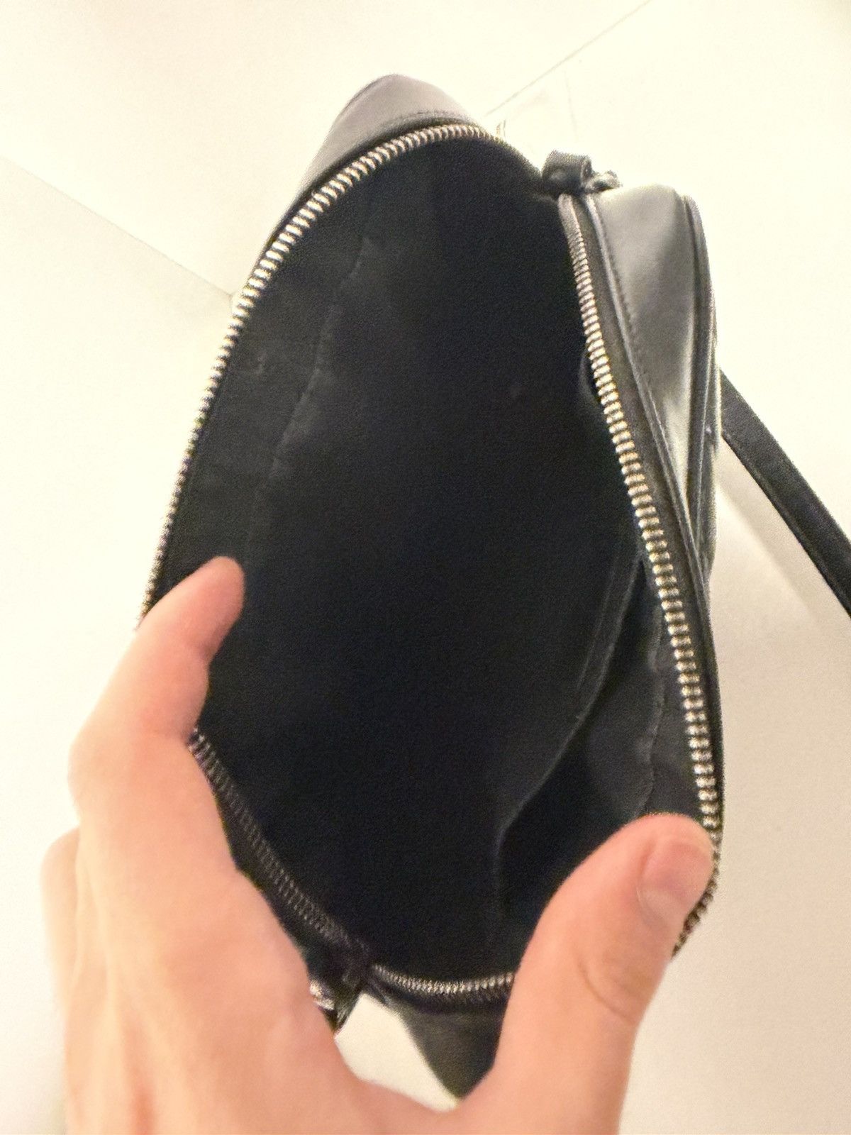 Yves Saint Laurent YSL bag Size ONE SIZE - 4 Thumbnail
