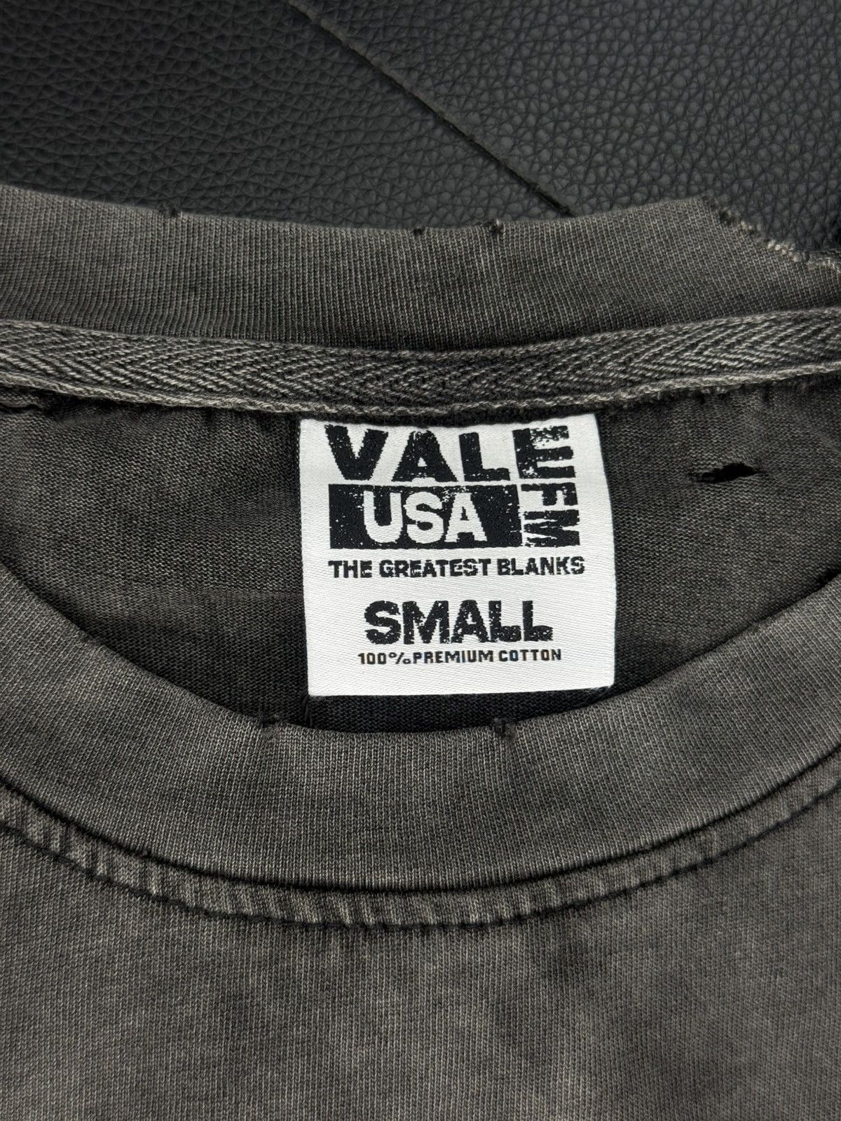 Vale Valley VVS Tour Tee Shirt Size Small (NEW) Size US S / EU 44-46 / 1 - 6 Thumbnail
