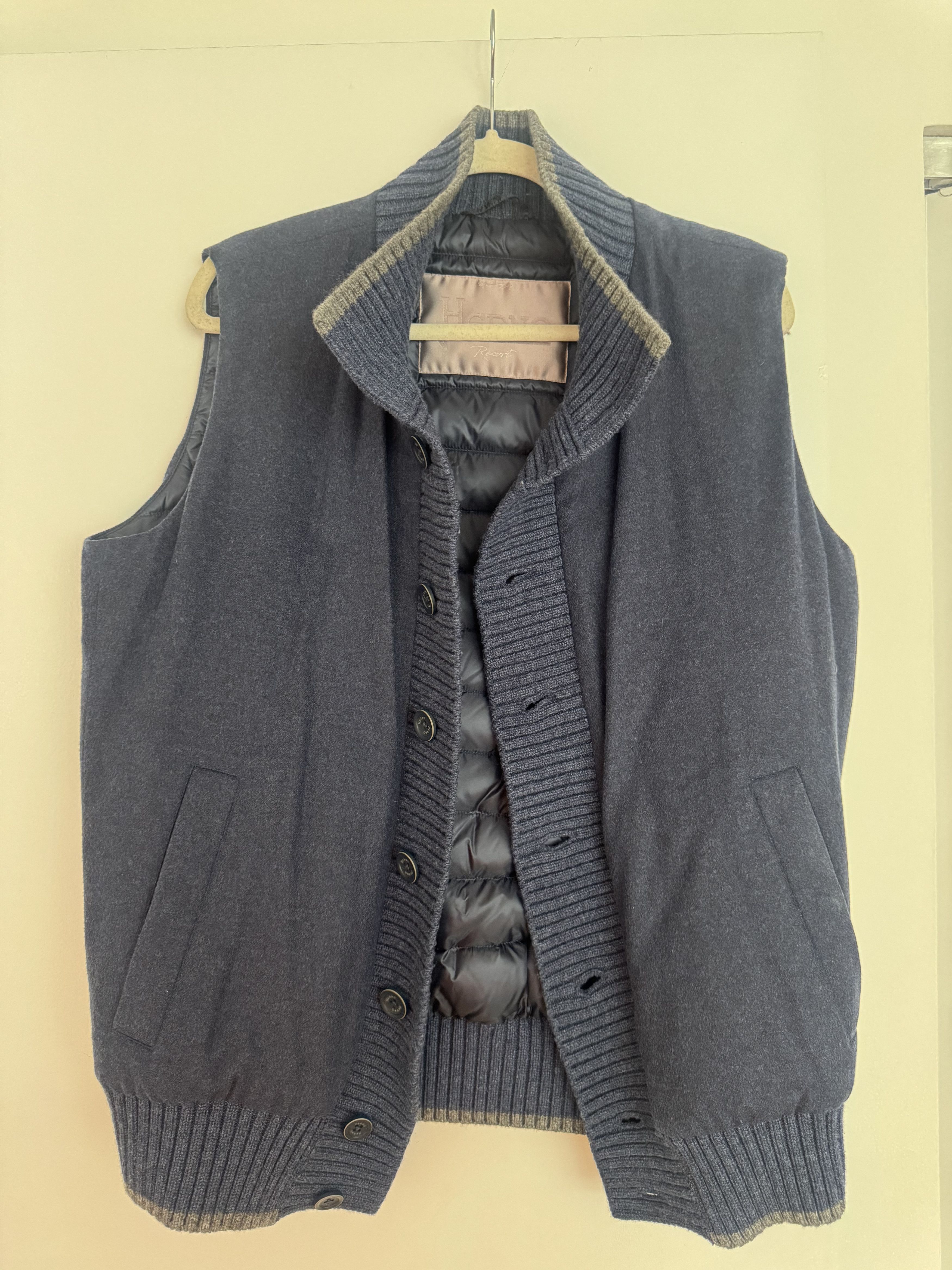 Herno Navy Silk / Cashmere Blend Vest Size US M / EU 48-50 / 2 - 1 Thumbnail
