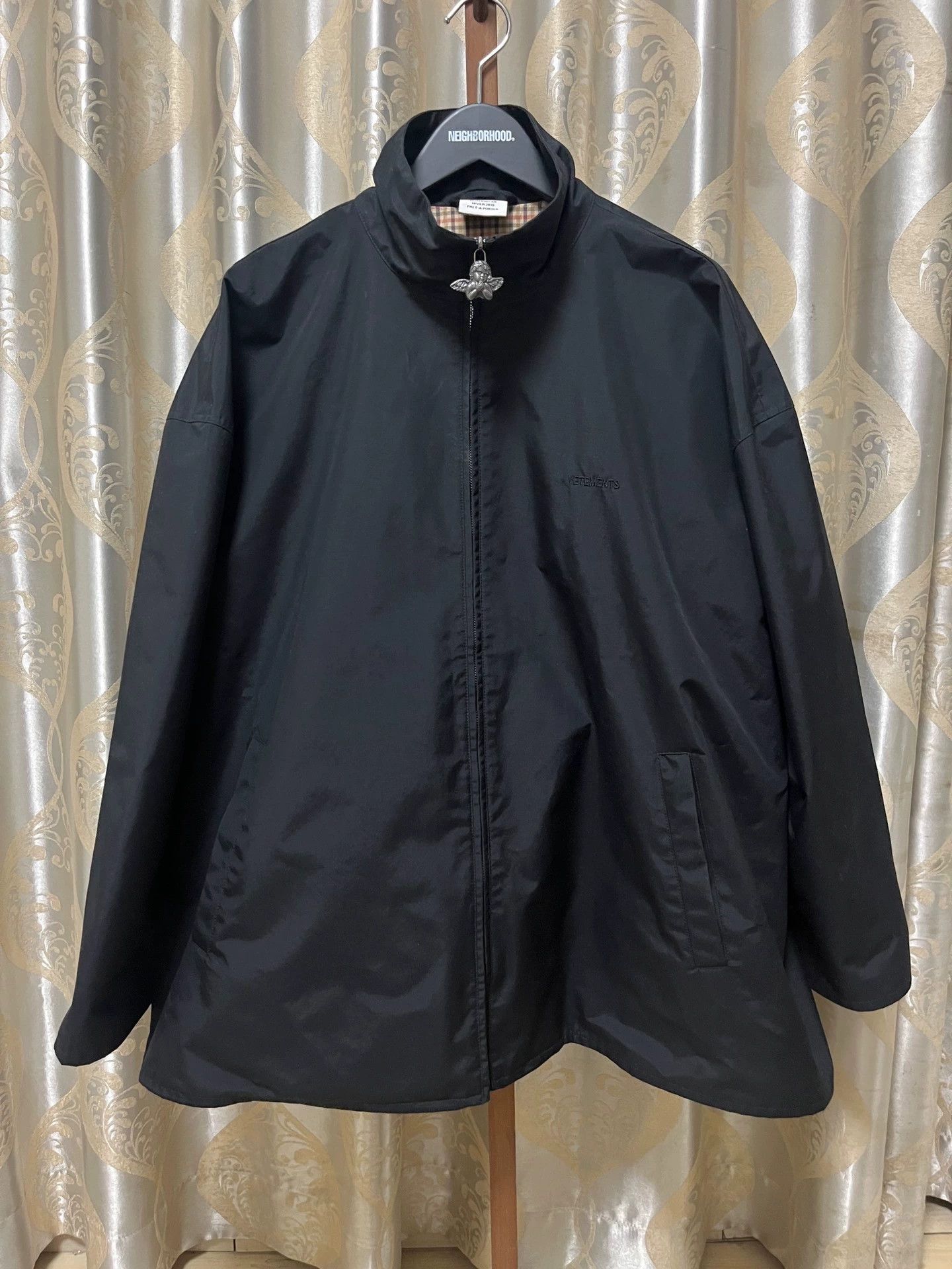 Vetements 18FW Angel Jacket - dmc