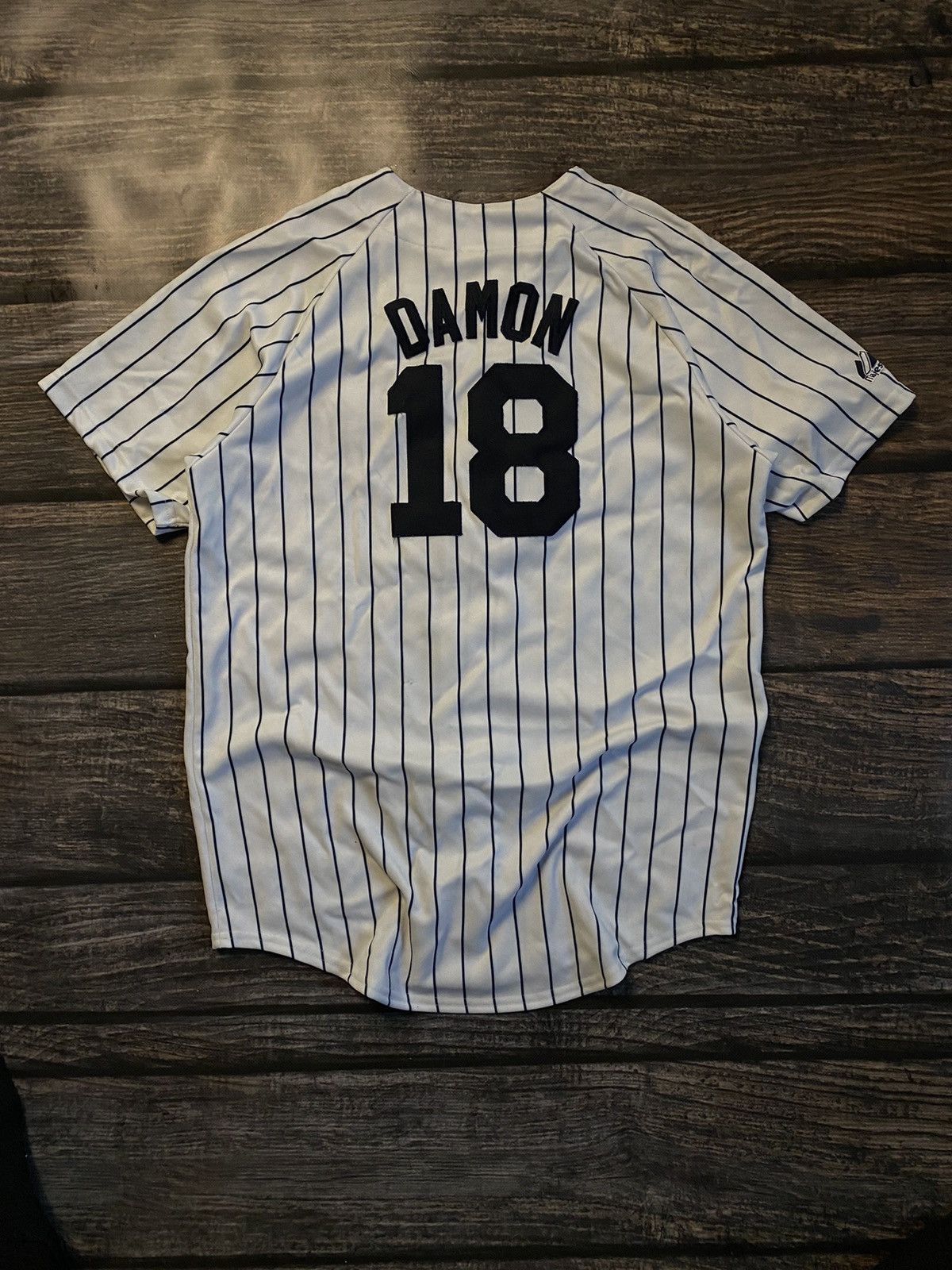 Other JOHNNY DAMON NEW YORK YANKEES BASEBALL JERSEY Size US L / EU 52-54 / 3 - 1 Thumbnail