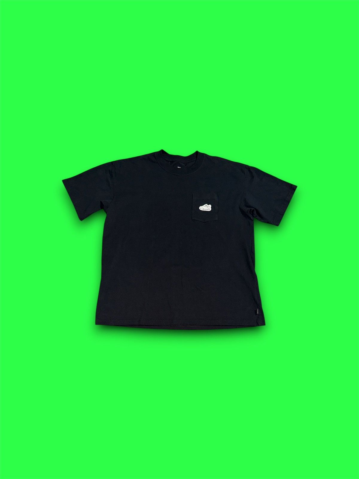 Nike Nike sportswear max 90 monarch patch loose shirt mens medium Size US M / EU 48-50 / 2 - 2 Thumbnail