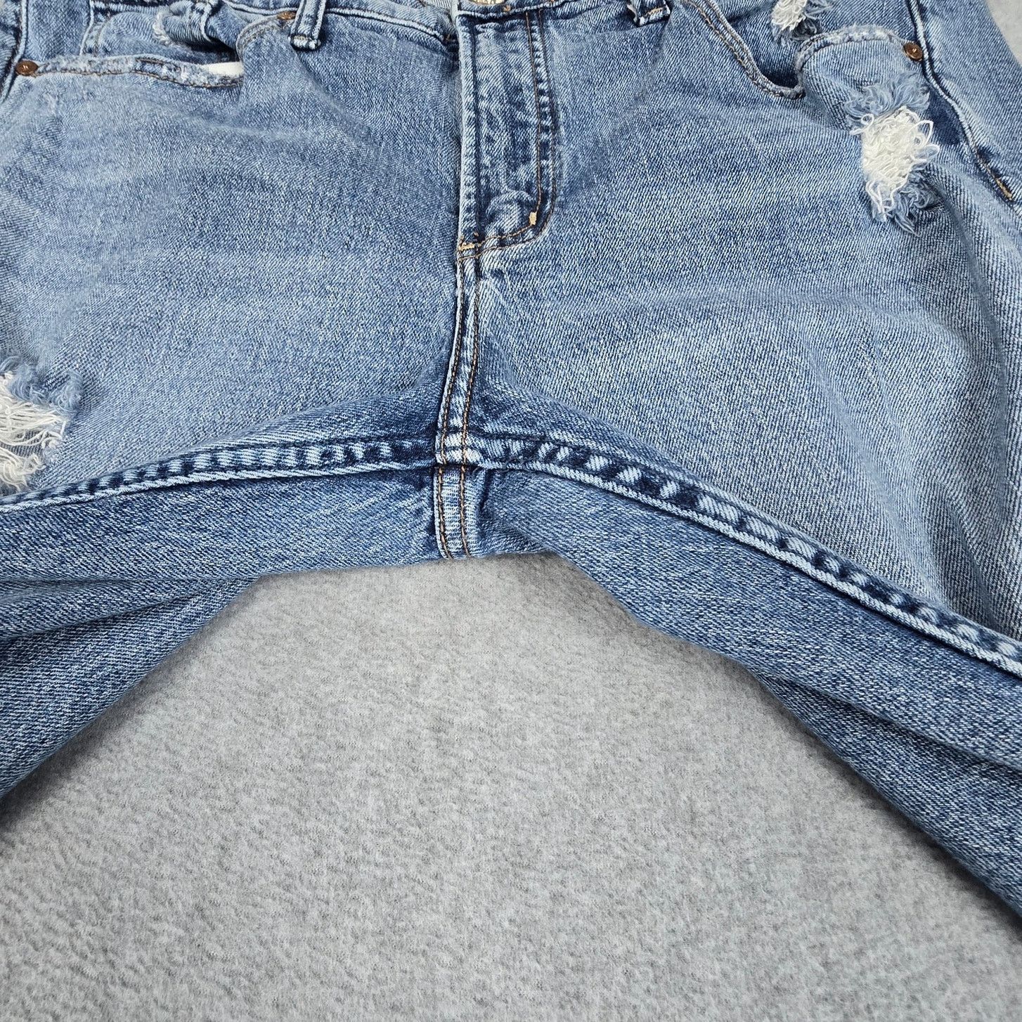 Silver Jeans Co. Silver Jeans 36x27 Not Your Boyfriends Distressed Raw Hem Size 36" / US 14 / IT 50 - 5 Thumbnail