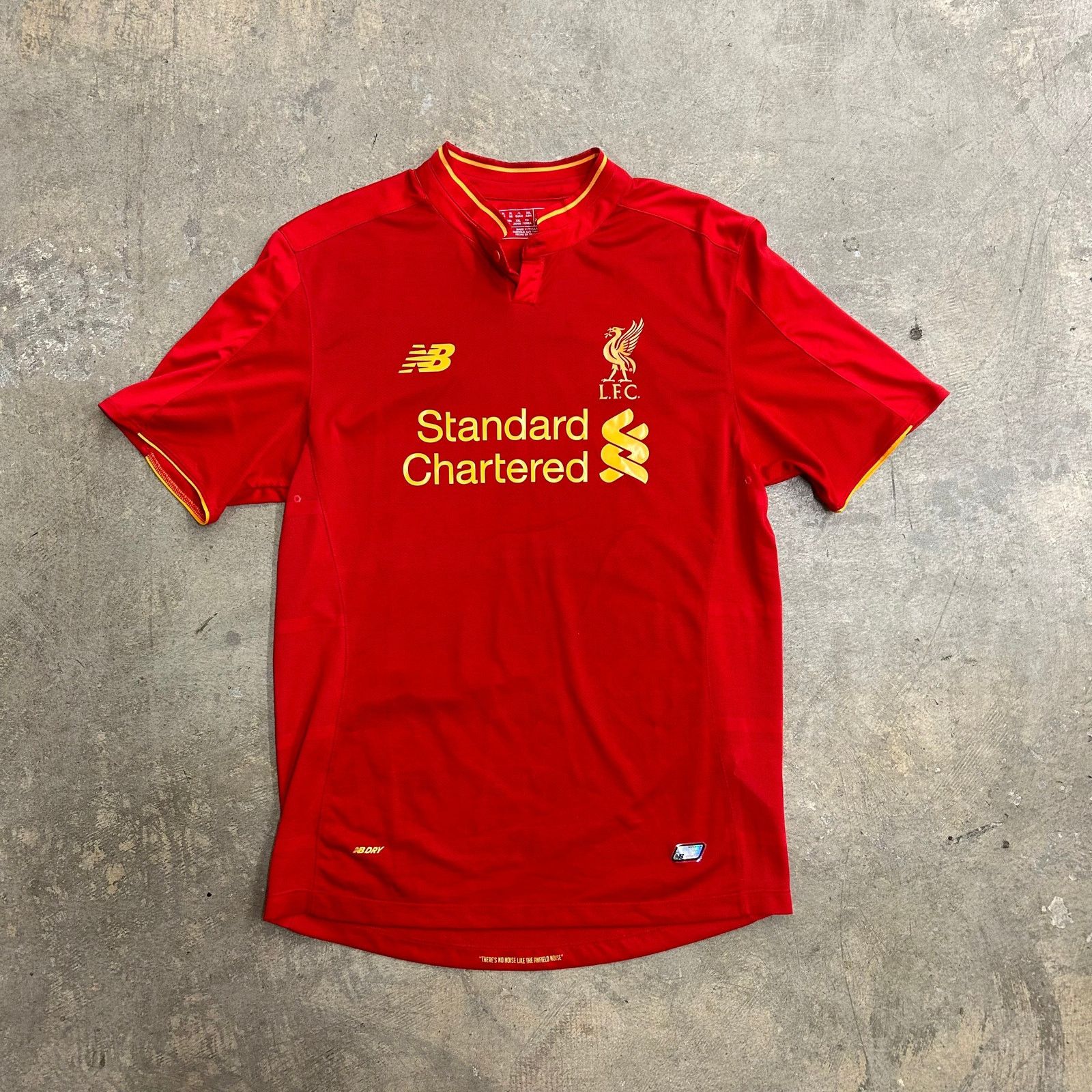 Other Liverpool Home Jersey Size US XL / EU 56 / 4 - 1 Thumbnail