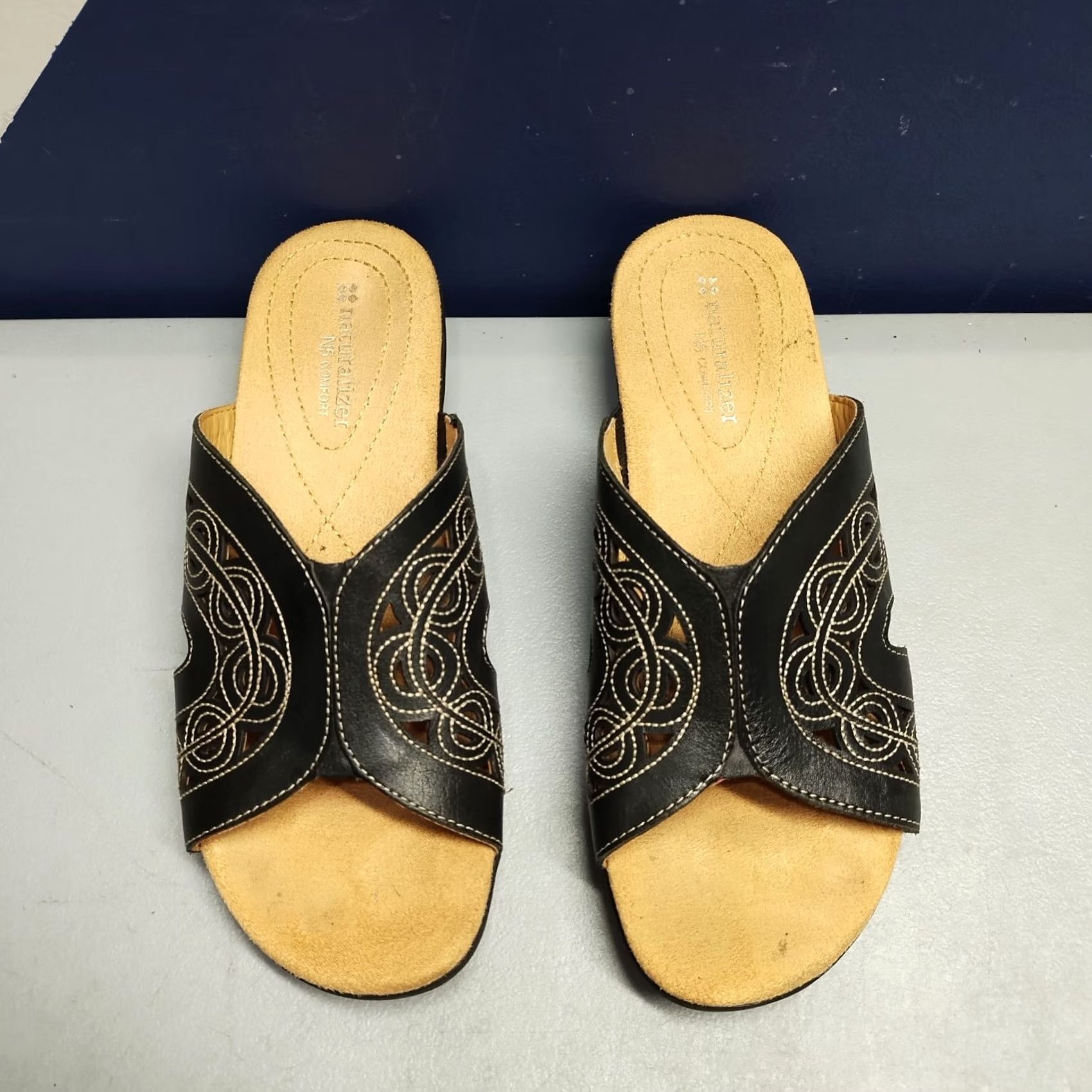 Naturalizer Naturalizer N5 Comfort Slide Sandals Women US 7.5 Black Tan Wedge Slip On Size US 8 / IT 38 - 2 Thumbnail