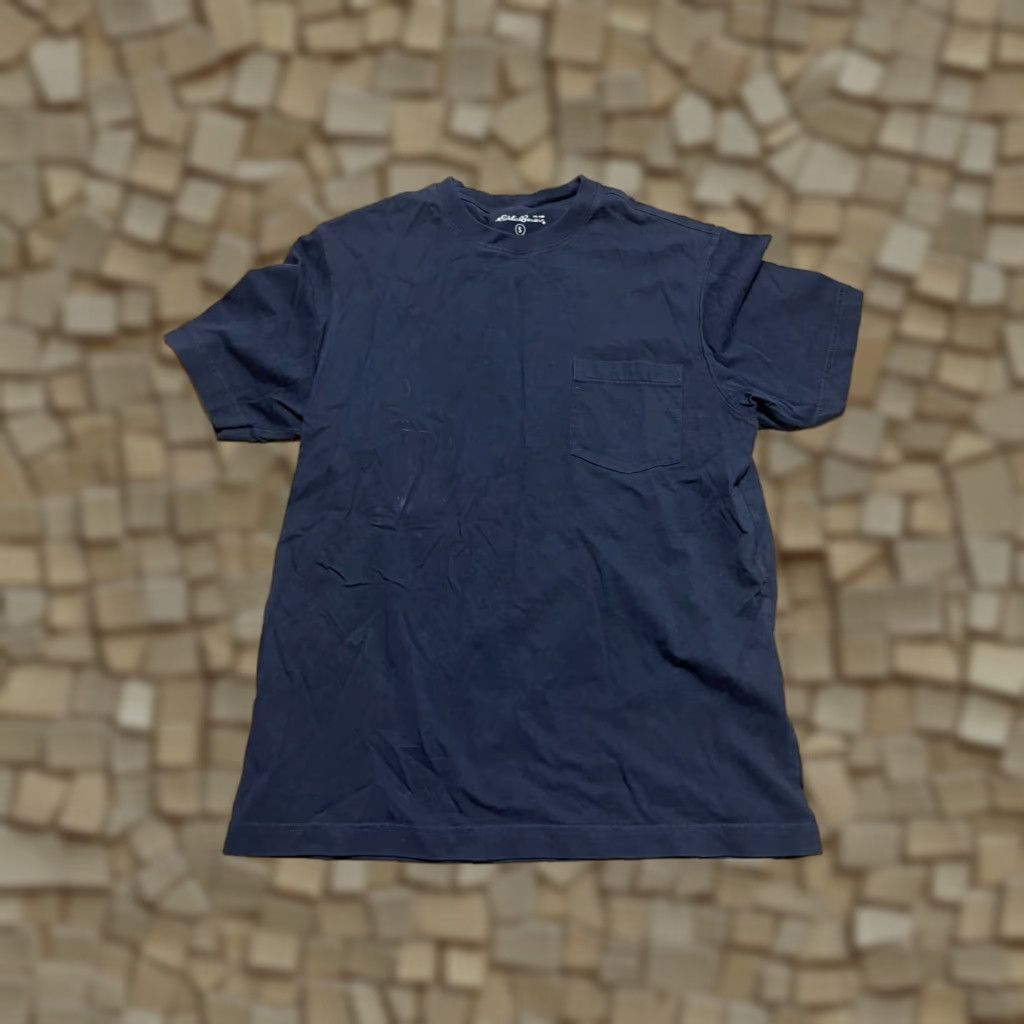 Eddie Bauer Eddie Bauer Shirt Men’s Small Black Short Sleeve Pocket T-Shirt Crew Neck Regular Fit Size US S / EU 44-46 / 1 - 1 Thumbnail