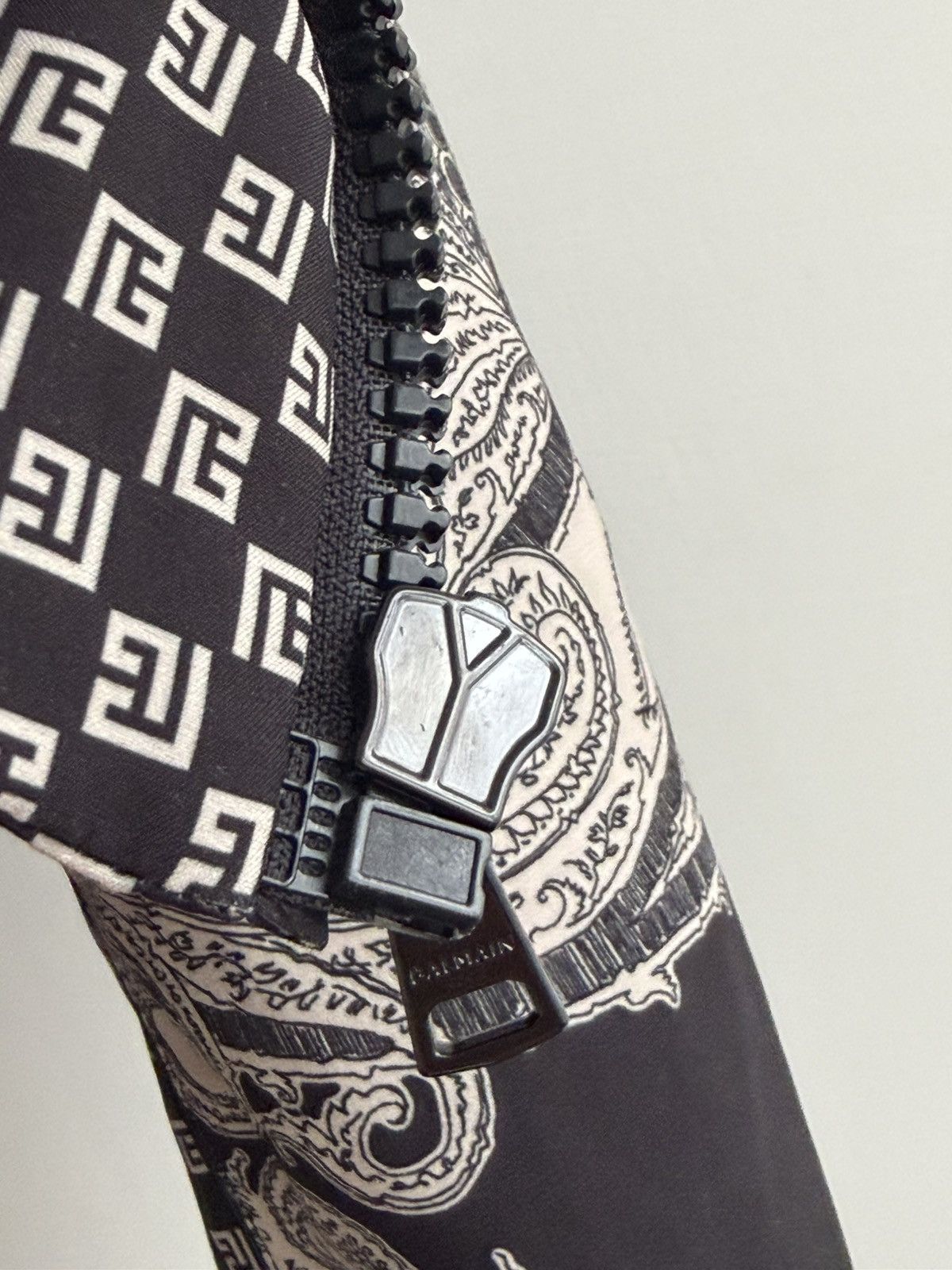 Balmain Balmain Graphic Print Zip Jacket Size US M / EU 48-50 / 2 - 10 Thumbnail