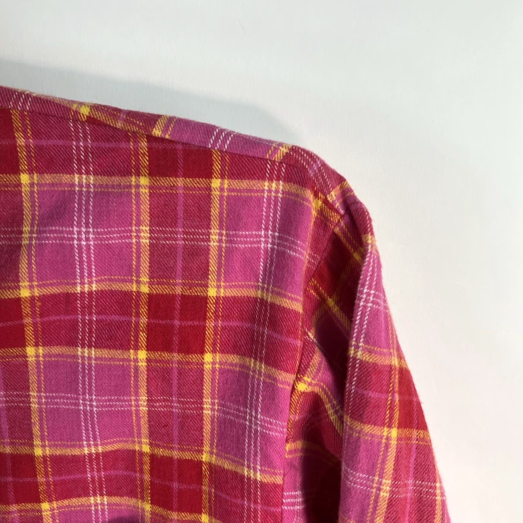 Basic Editions Basic Editions Shirt Women’s Size M Flannel Pink Plaid Button Long Sleeve NWT Size M / US 6-8 / IT 42-44 - 2 Thumbnail