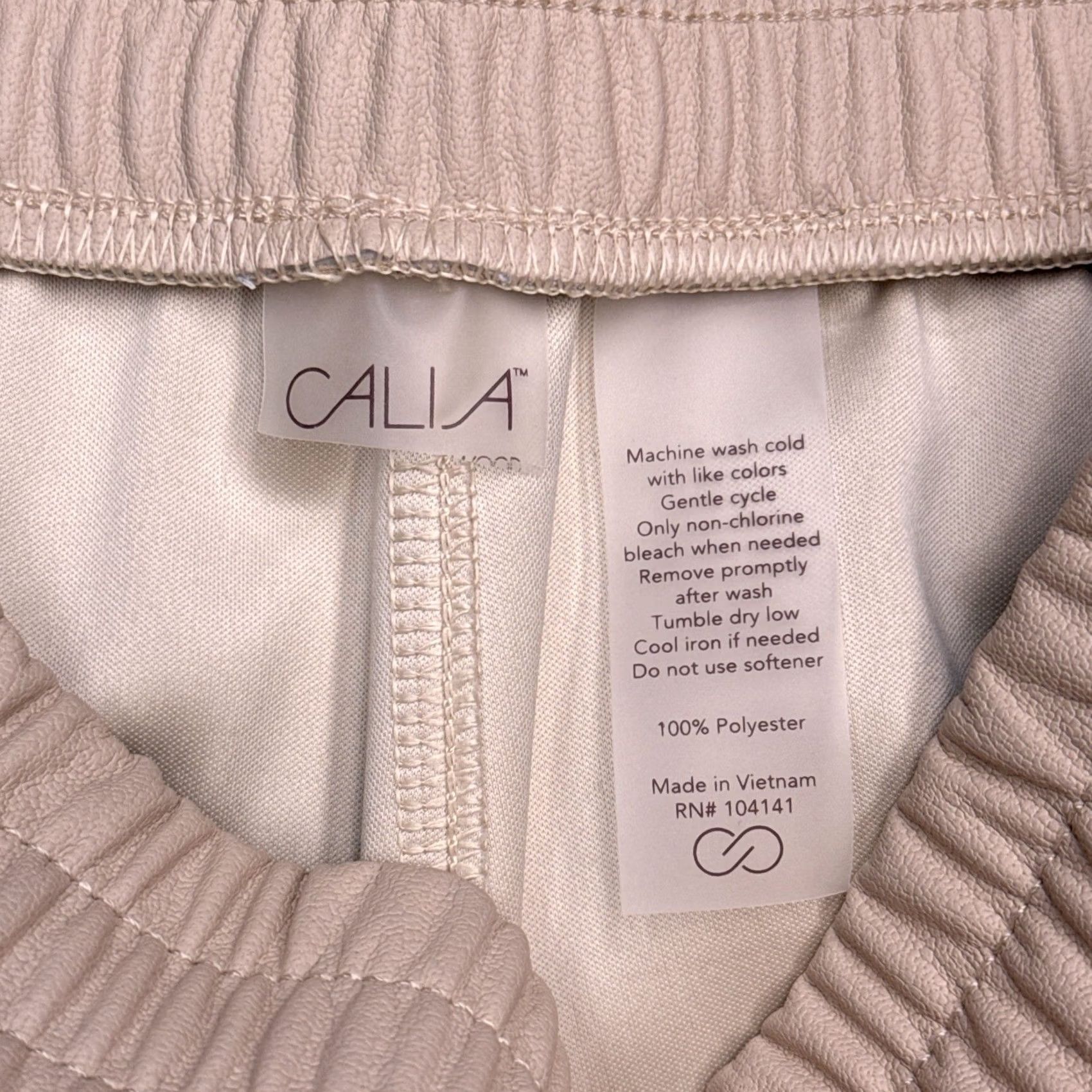 Vintage Calia Coated Jogger Pants Womens S Tan Pull On Elastic Waist Pockets 100% Polyester Athletic Jogger Tapered Inseam 26in Size 28" / US 6 / IT 42 - 5 Thumbnail