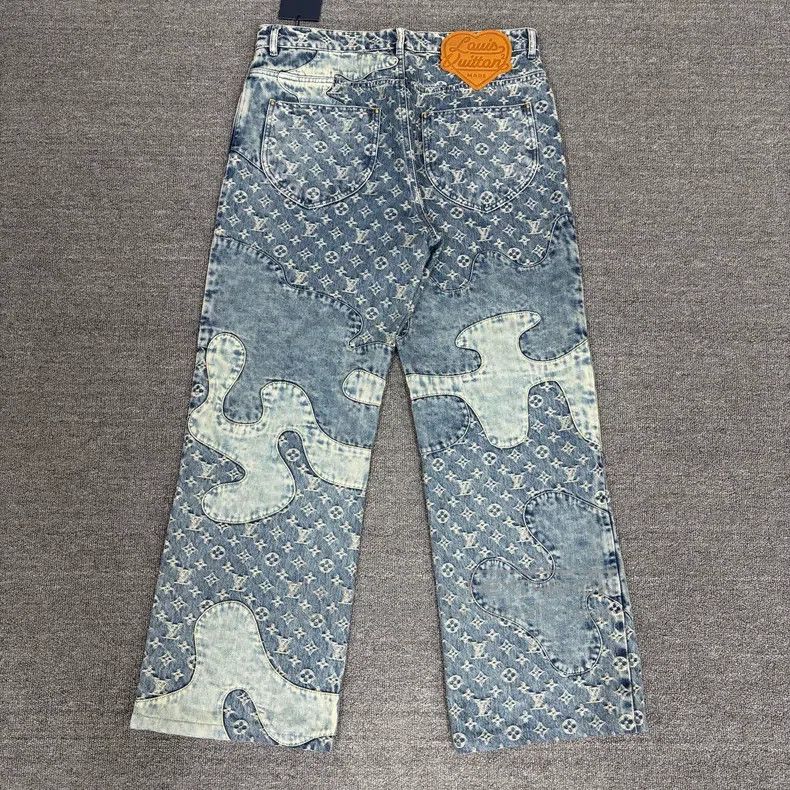 Louis Vuitton Louis Vuitton Full Print Jeans Size US 32 / EU 48 - 2 Thumbnail