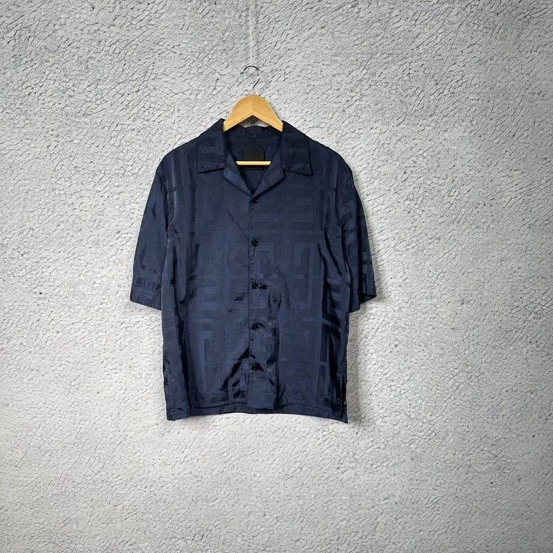 Givenchy Givenchy Size38 SS23 Printed Straight Short Sleeve Shirt fo Size US M / EU 48-50 / 2 - 1 Thumbnail
