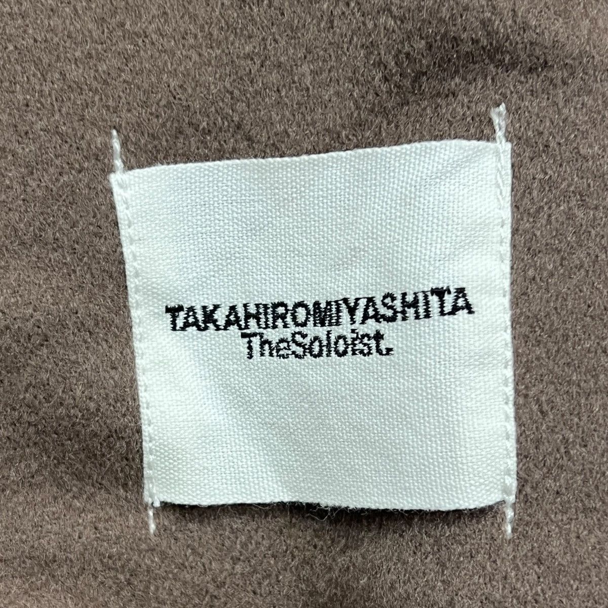 Takahiromiyashita The Soloist. TAKAHIROMIYASHITA The Soloist. Cashmere Taupe Wrapping Coat Size US S / EU 44-46 / 1 - 8 Thumbnail