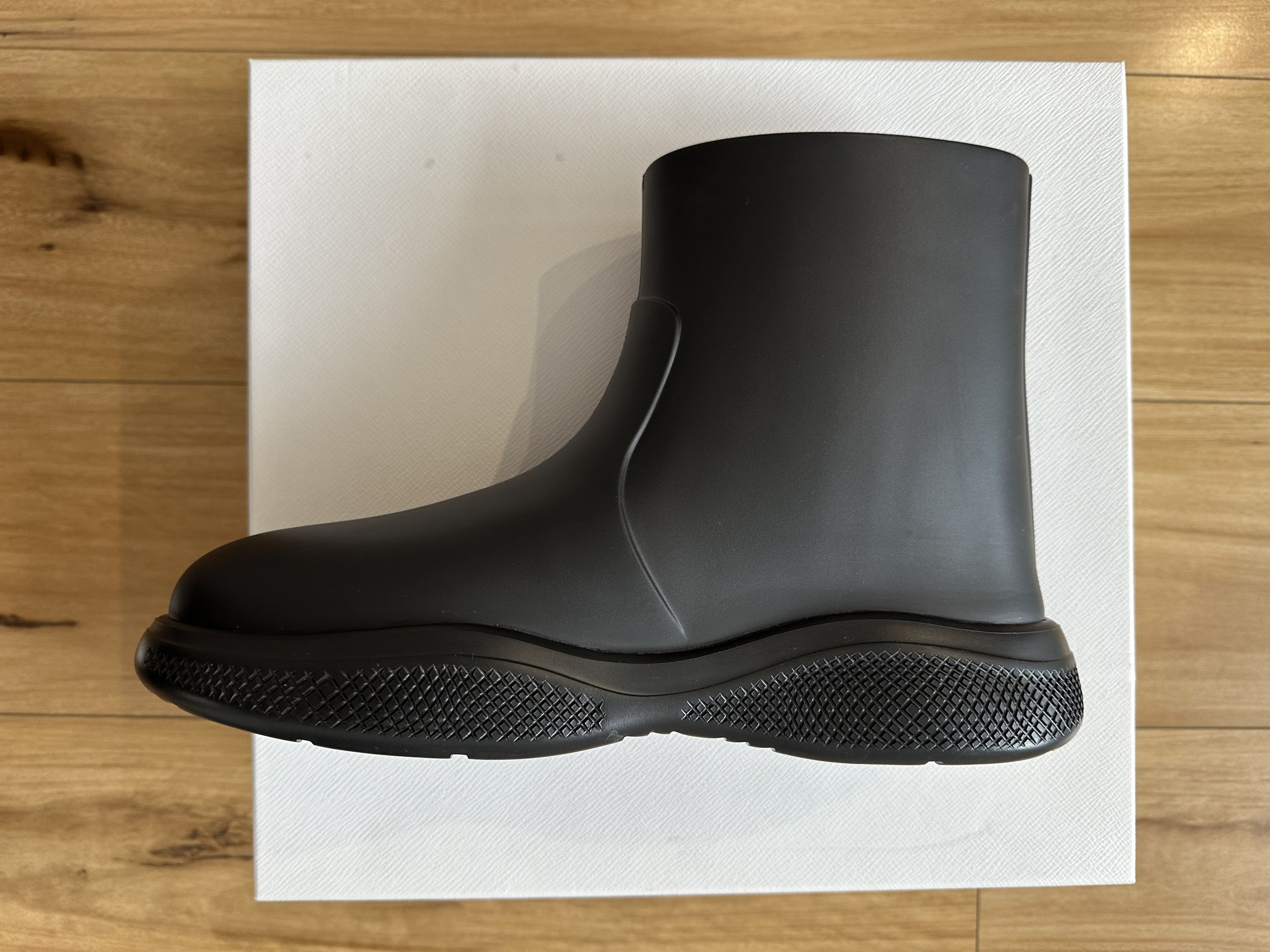 Prada Prada Gum Boots Size US 10 / EU 43 - 2 Thumbnail